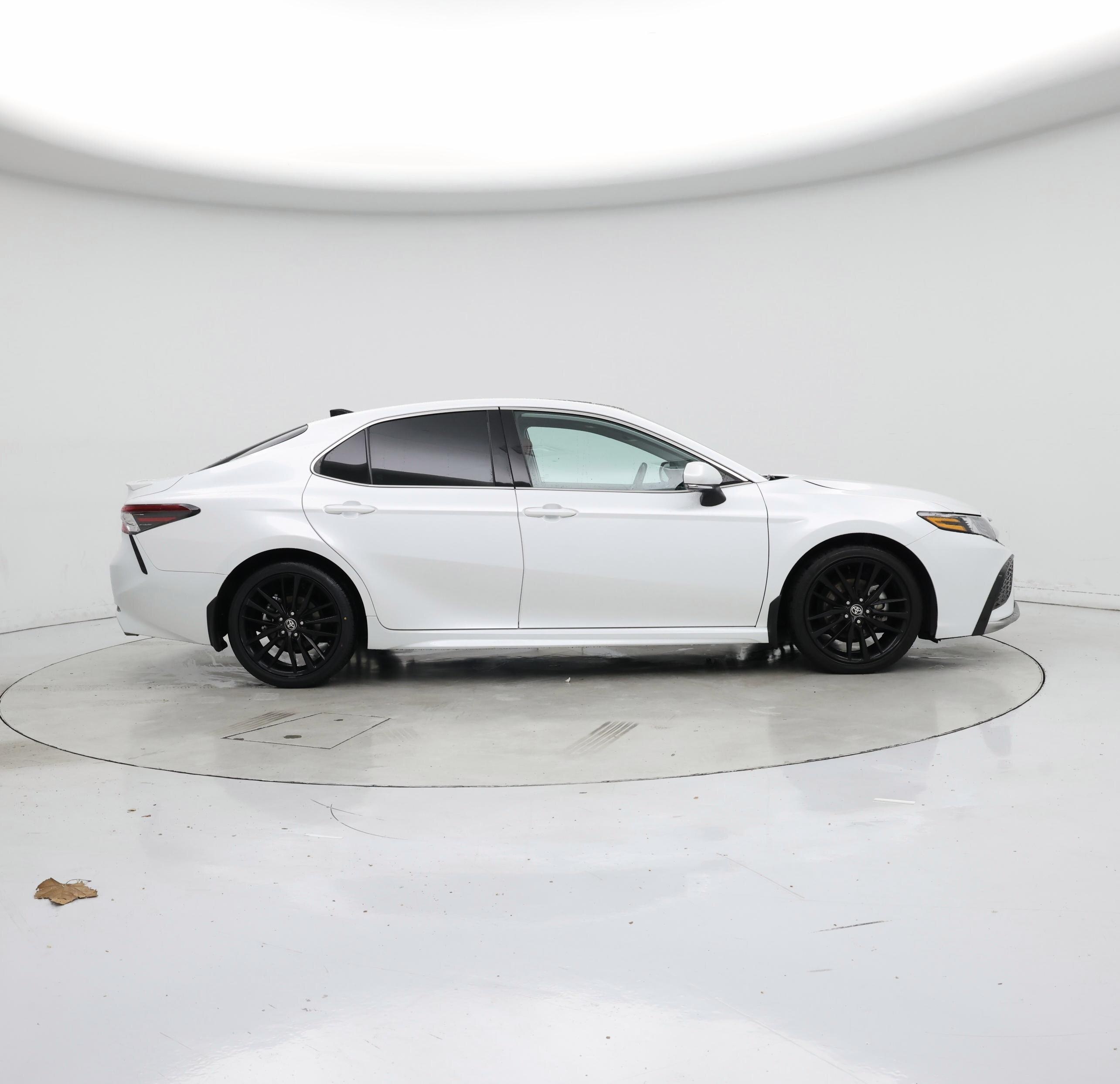 Thumbnail: 2024 Toyota Camry - 7