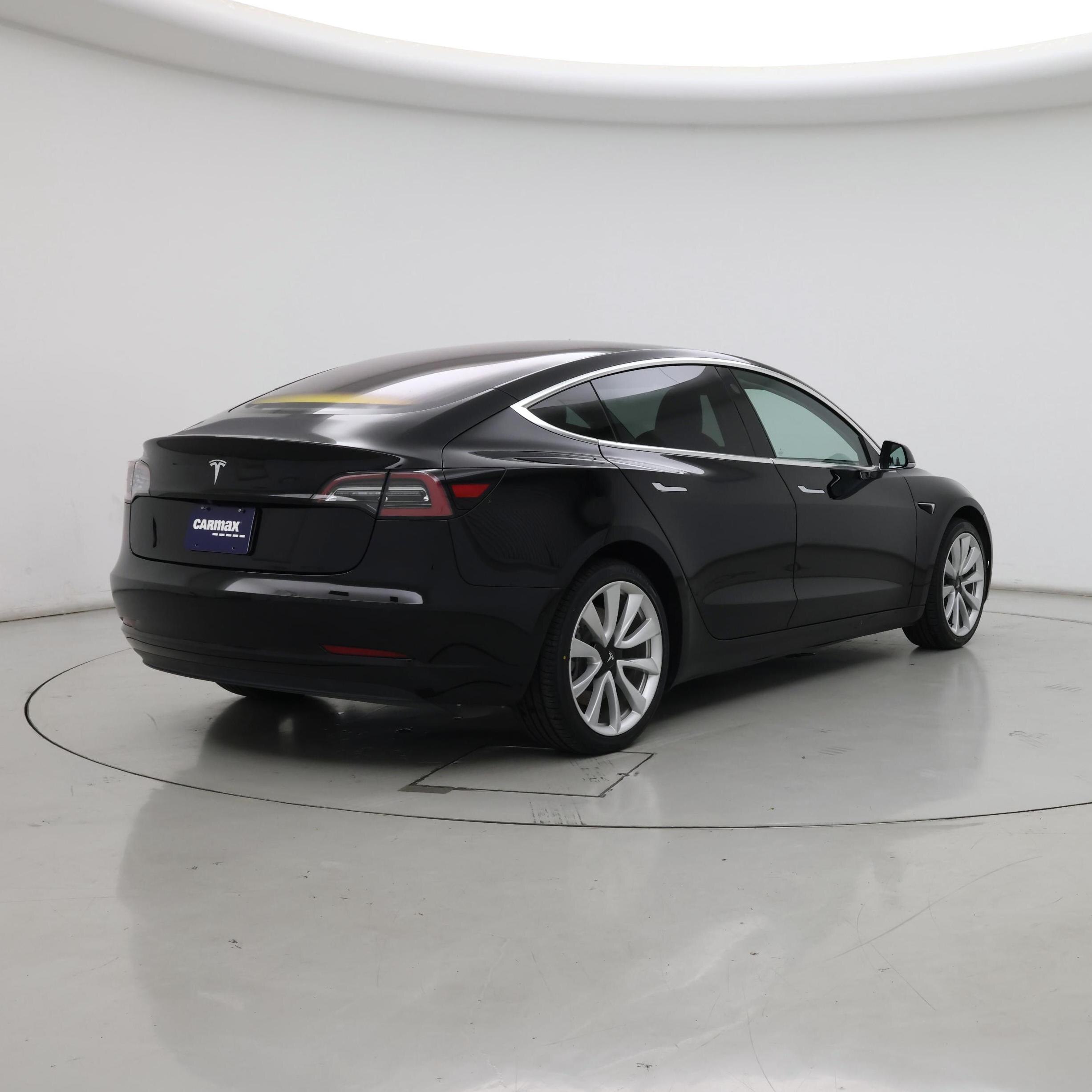 Thumbnail: 2019 Tesla Model 3 - 8