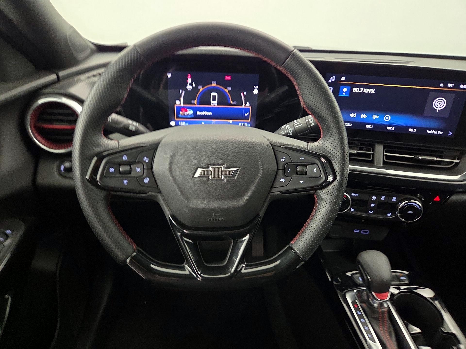 Thumbnail: 2024 Chevrolet Trax - 10