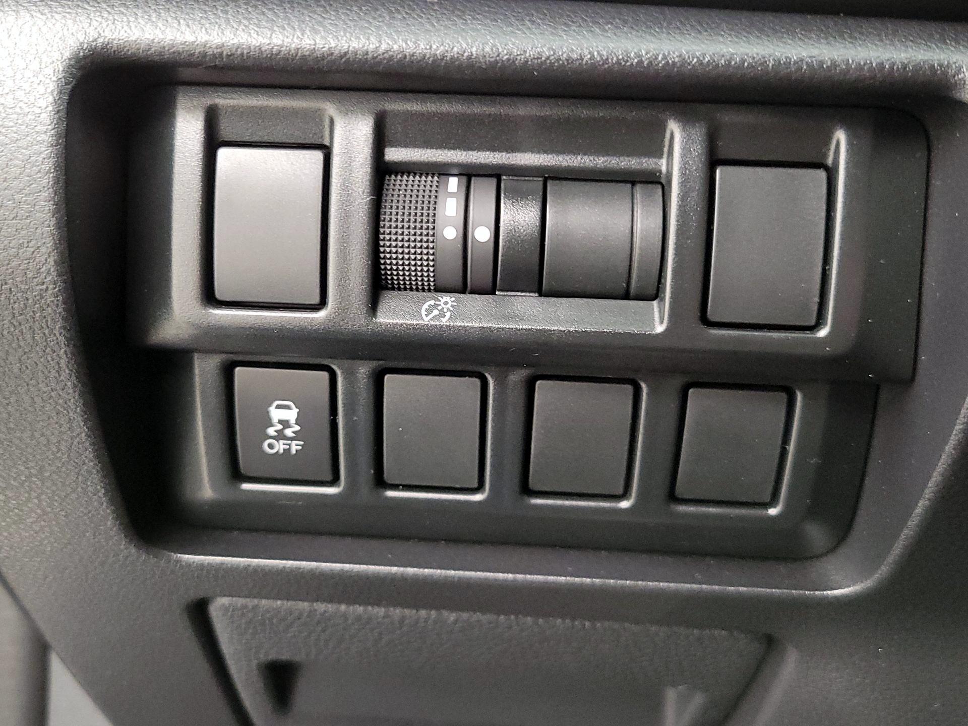 Thumbnail: 2018 Subaru Impreza - 13