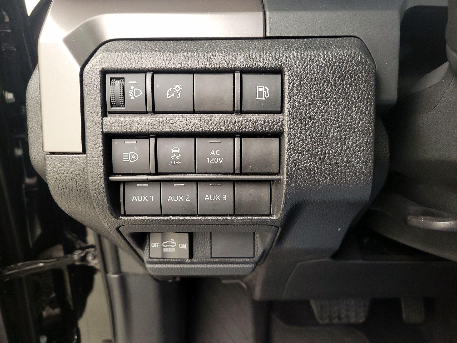 Thumbnail: 2024 Toyota Tacoma - 13