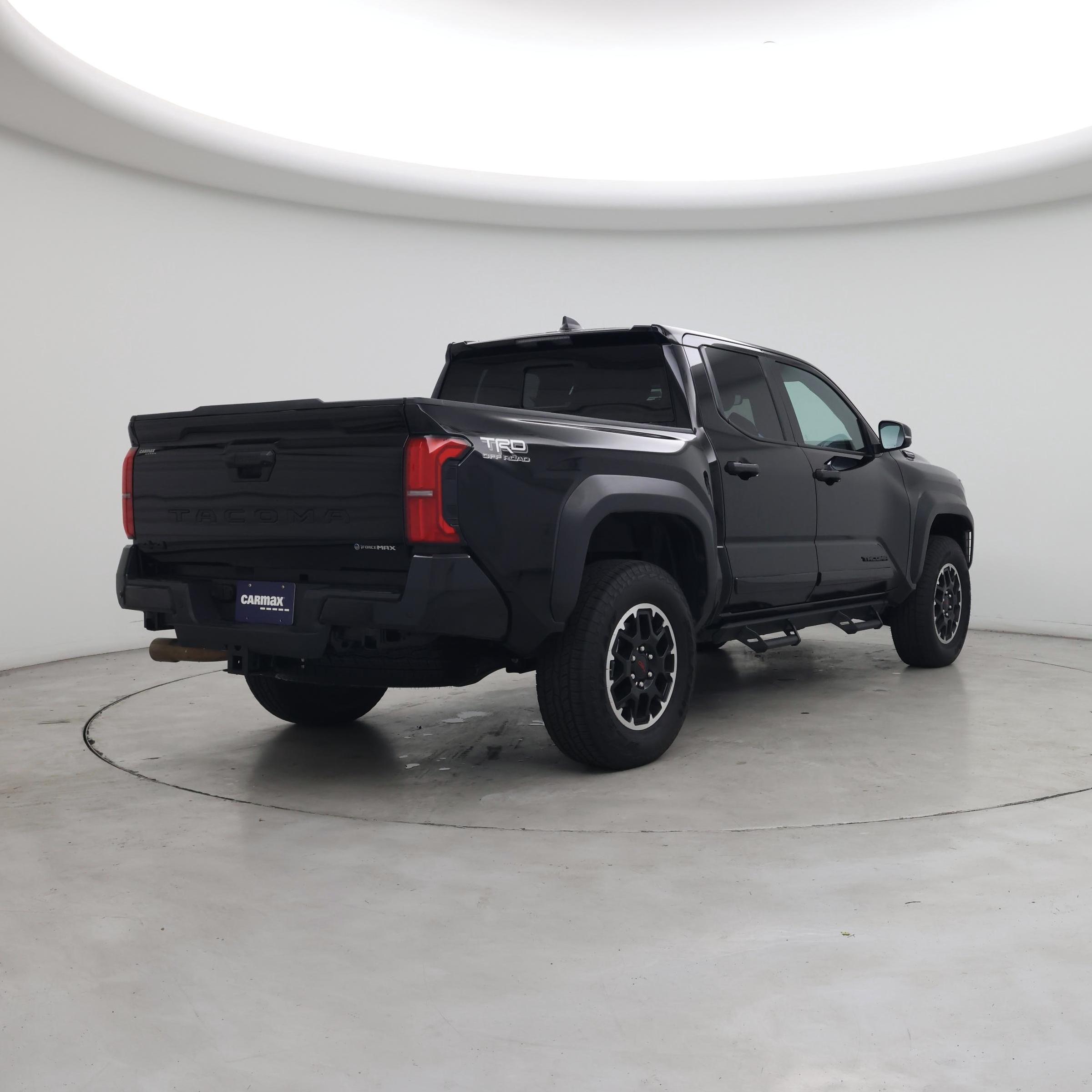 Thumbnail: 2024 Toyota Tacoma - 8