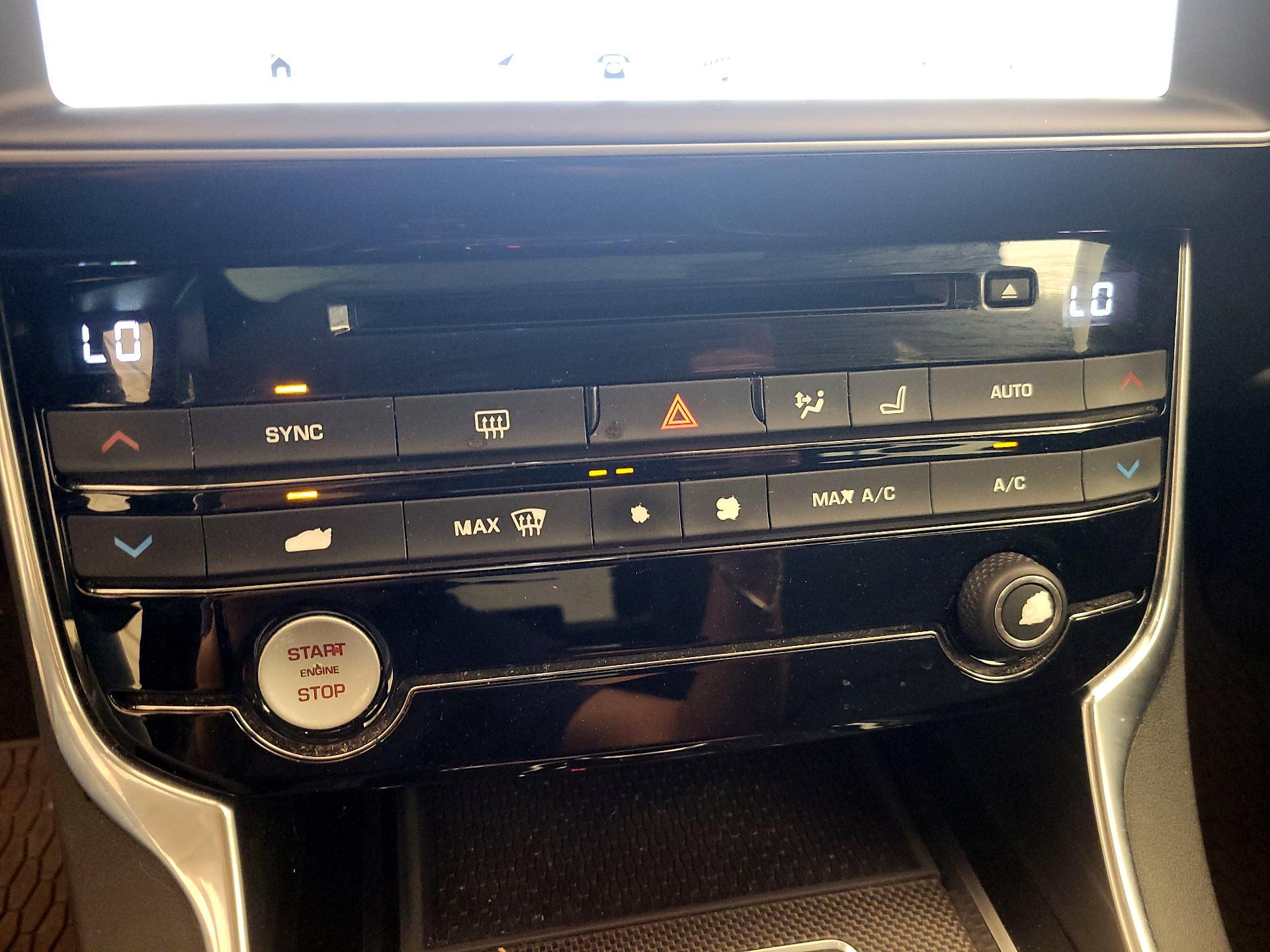 Thumbnail: 2017 Jaguar XE - 17