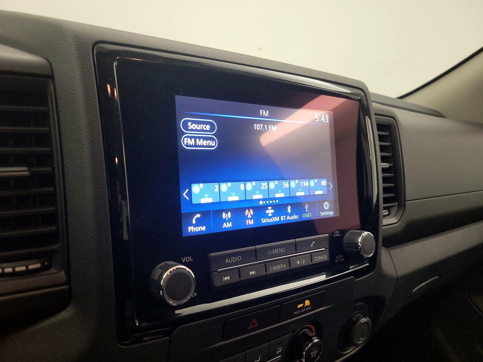 Thumbnail: 2022 Nissan Frontier - 15