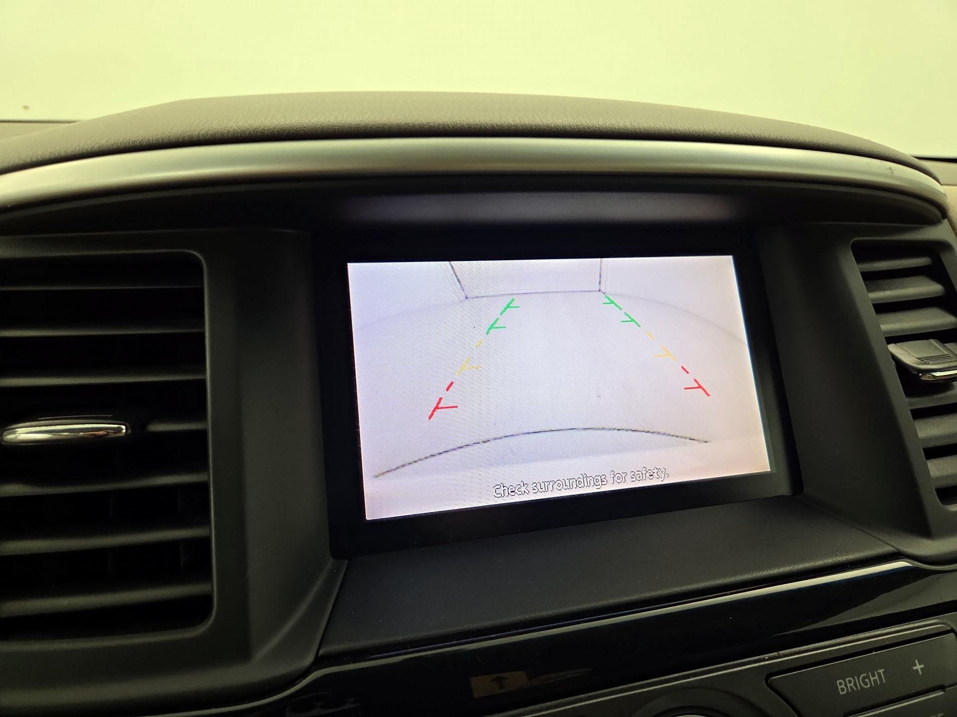 Thumbnail: 2014 Nissan Pathfinder - 14