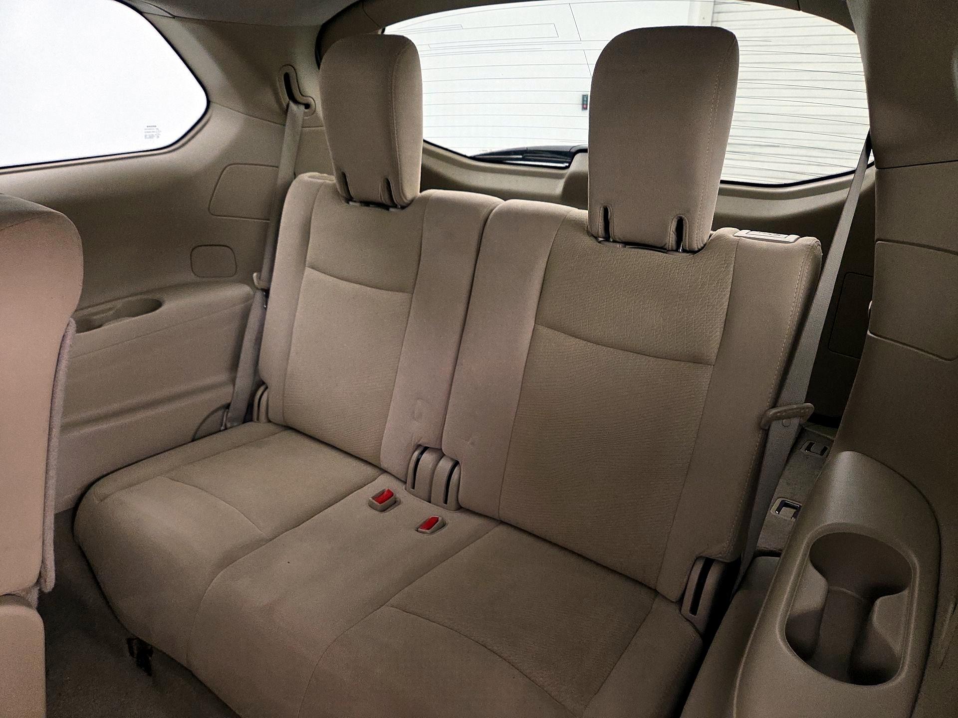 Thumbnail: 2014 Nissan Pathfinder - 20