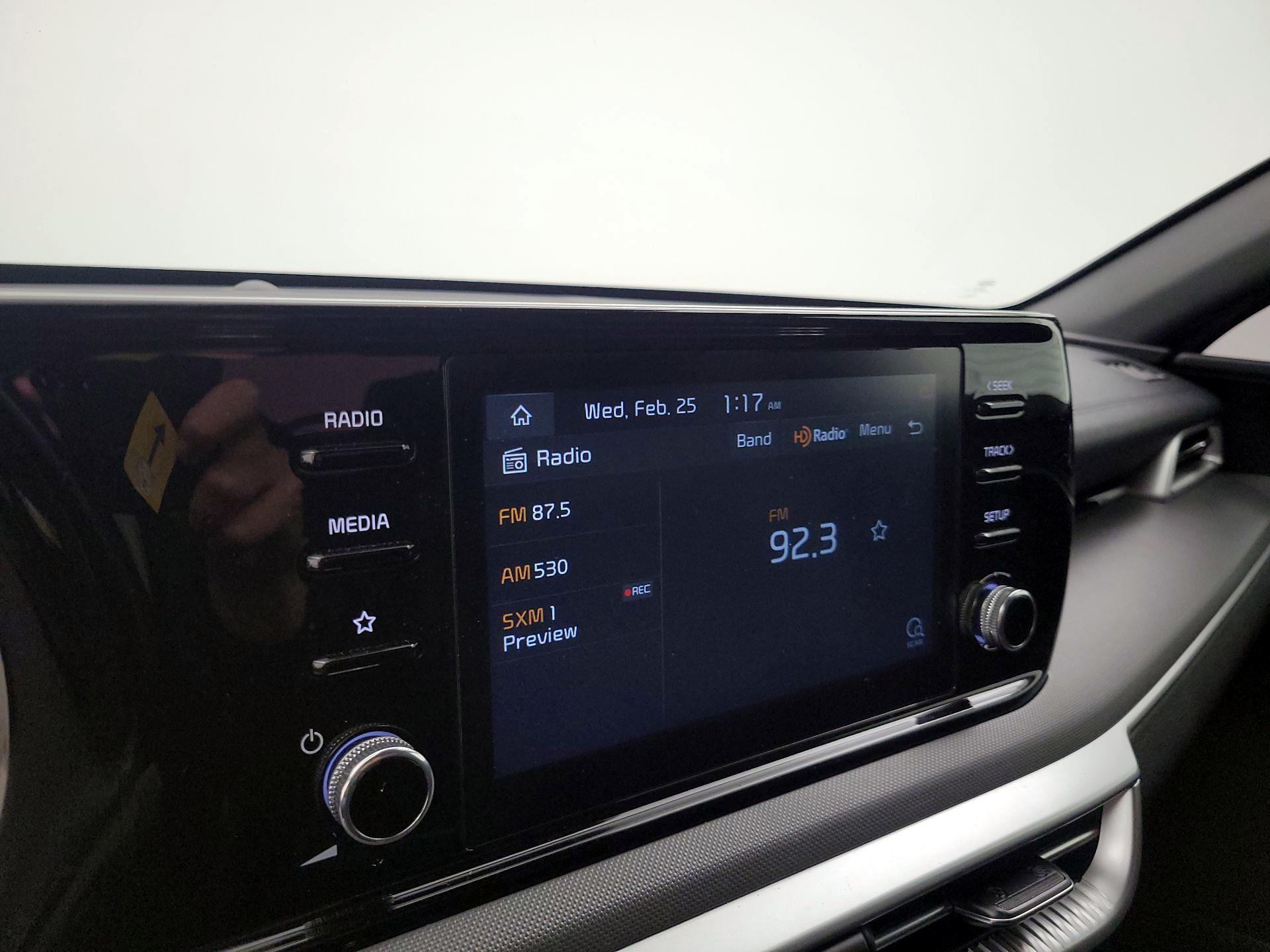 Thumbnail: 2021 Kia K5 - 15