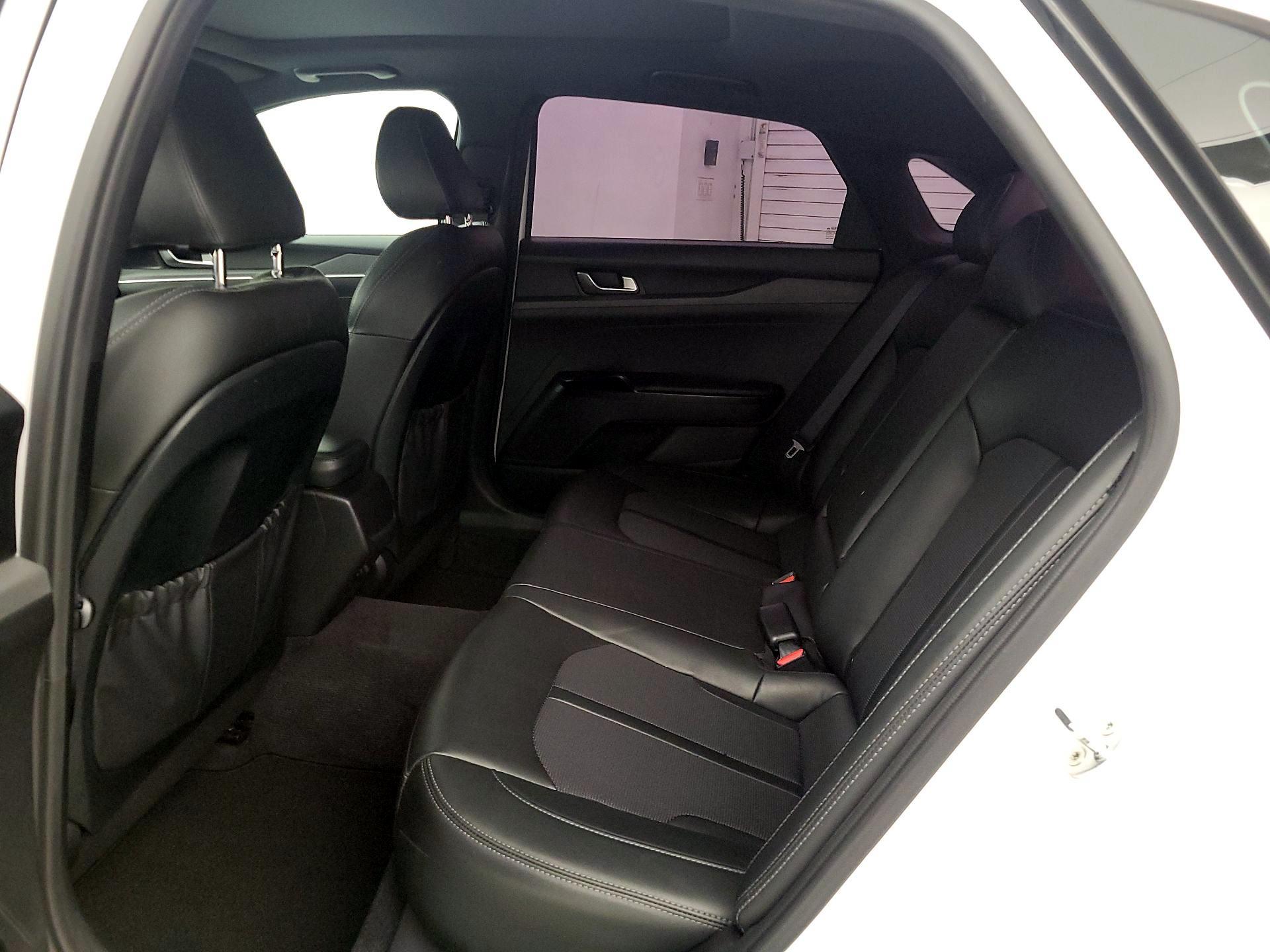 Thumbnail: 2021 Kia K5 - 20