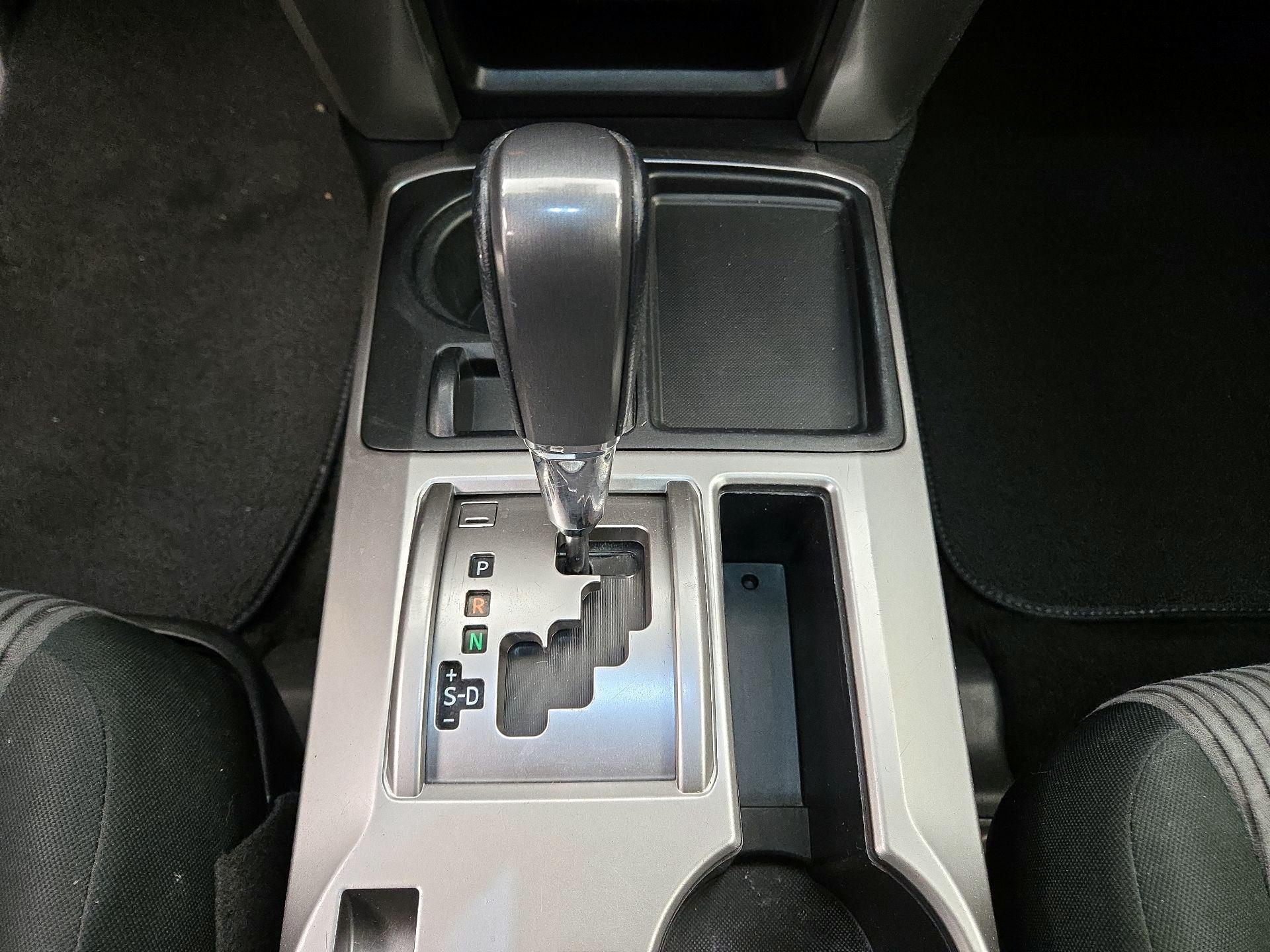 Thumbnail: 2022 Toyota 4Runner - 17