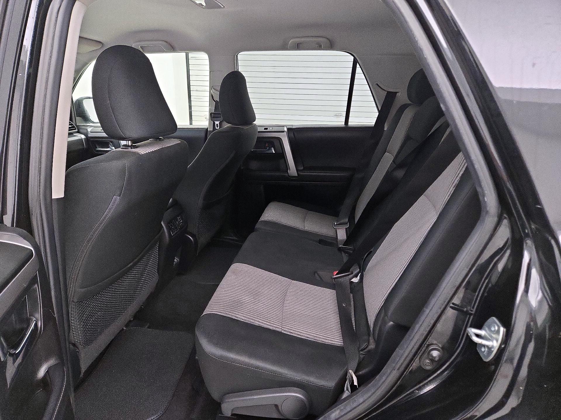 Thumbnail: 2022 Toyota 4Runner - 19