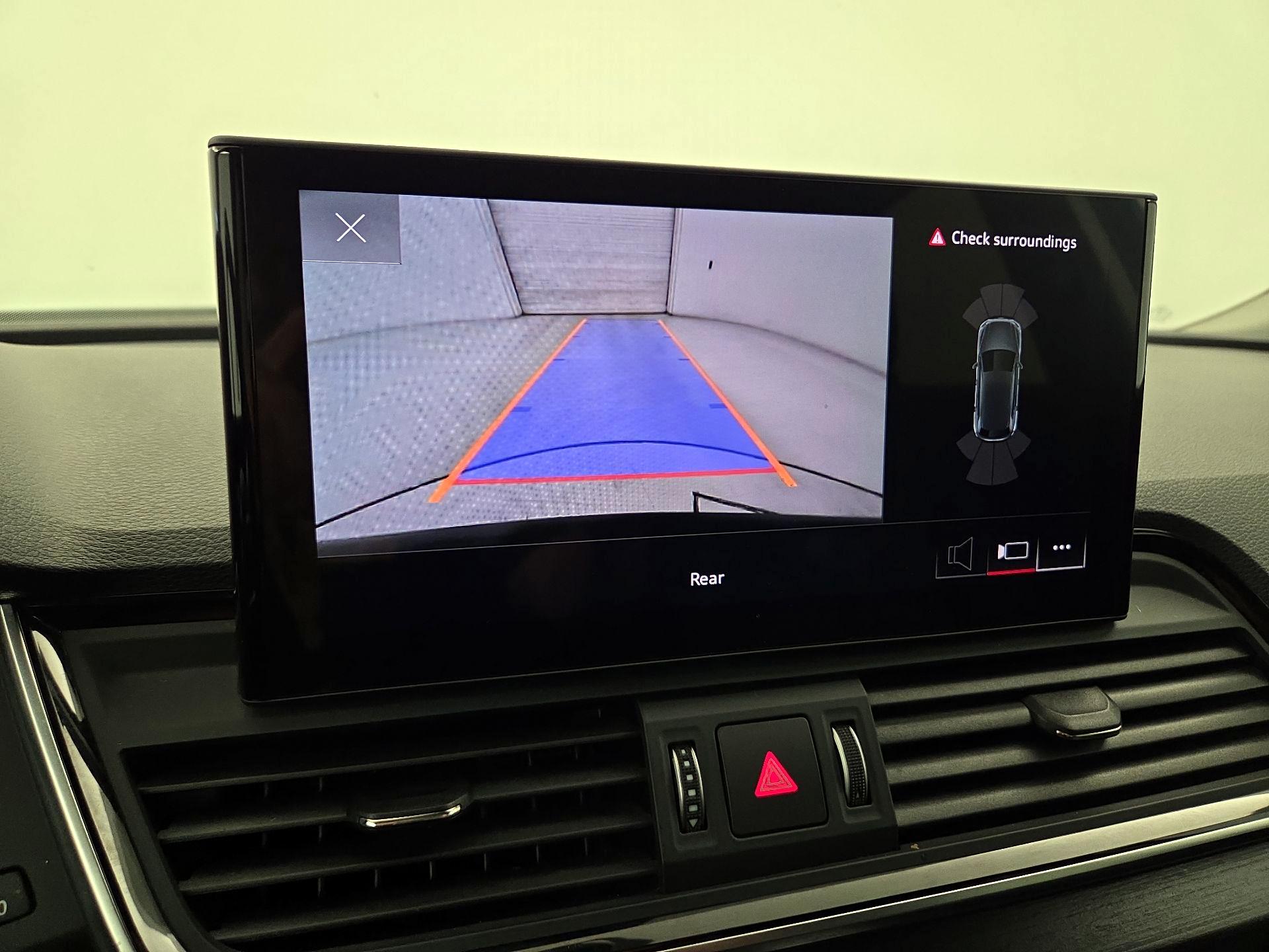 Thumbnail: 2023 Audi Q5 - 14