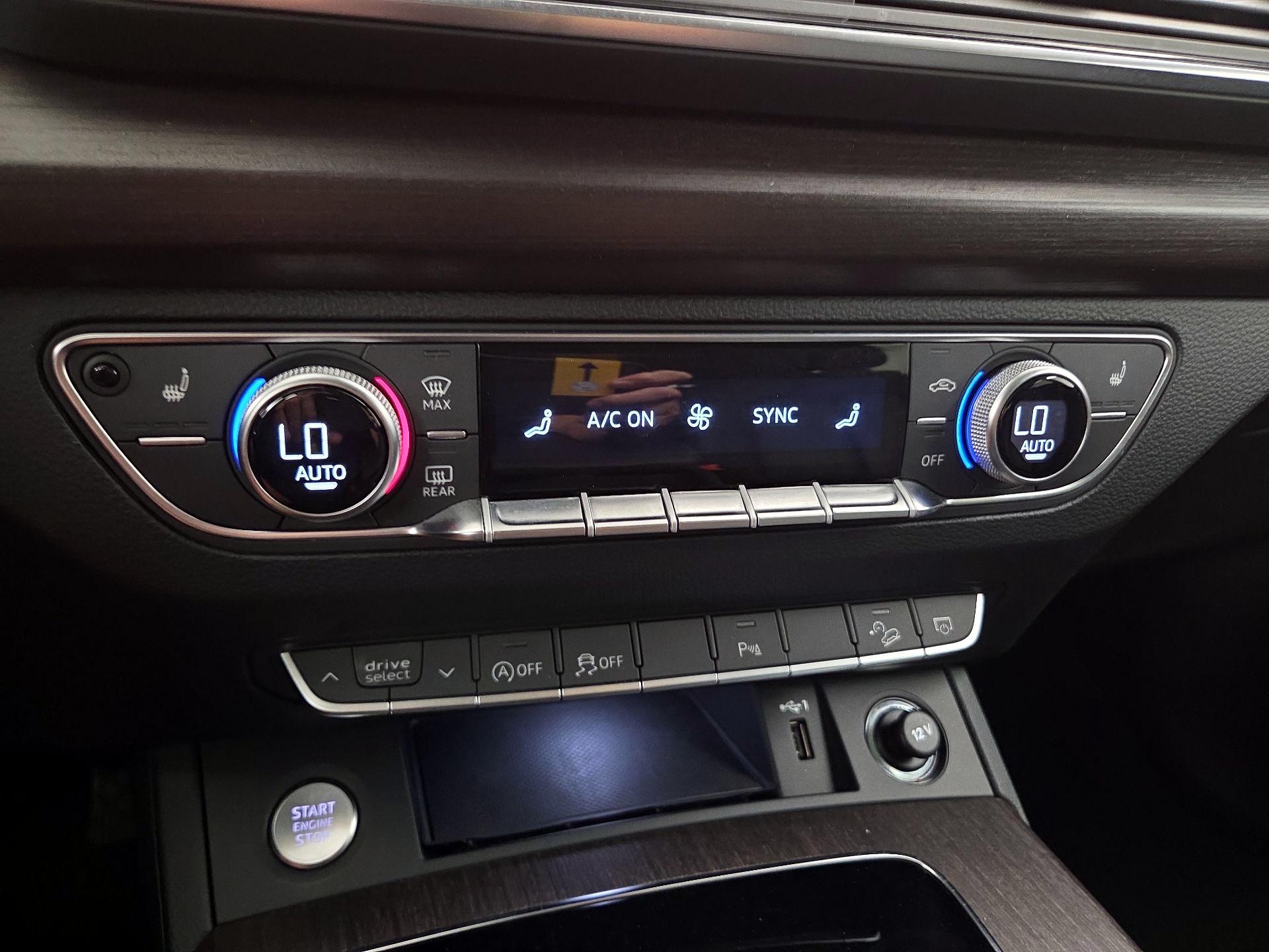 Thumbnail: 2023 Audi Q5 - 16