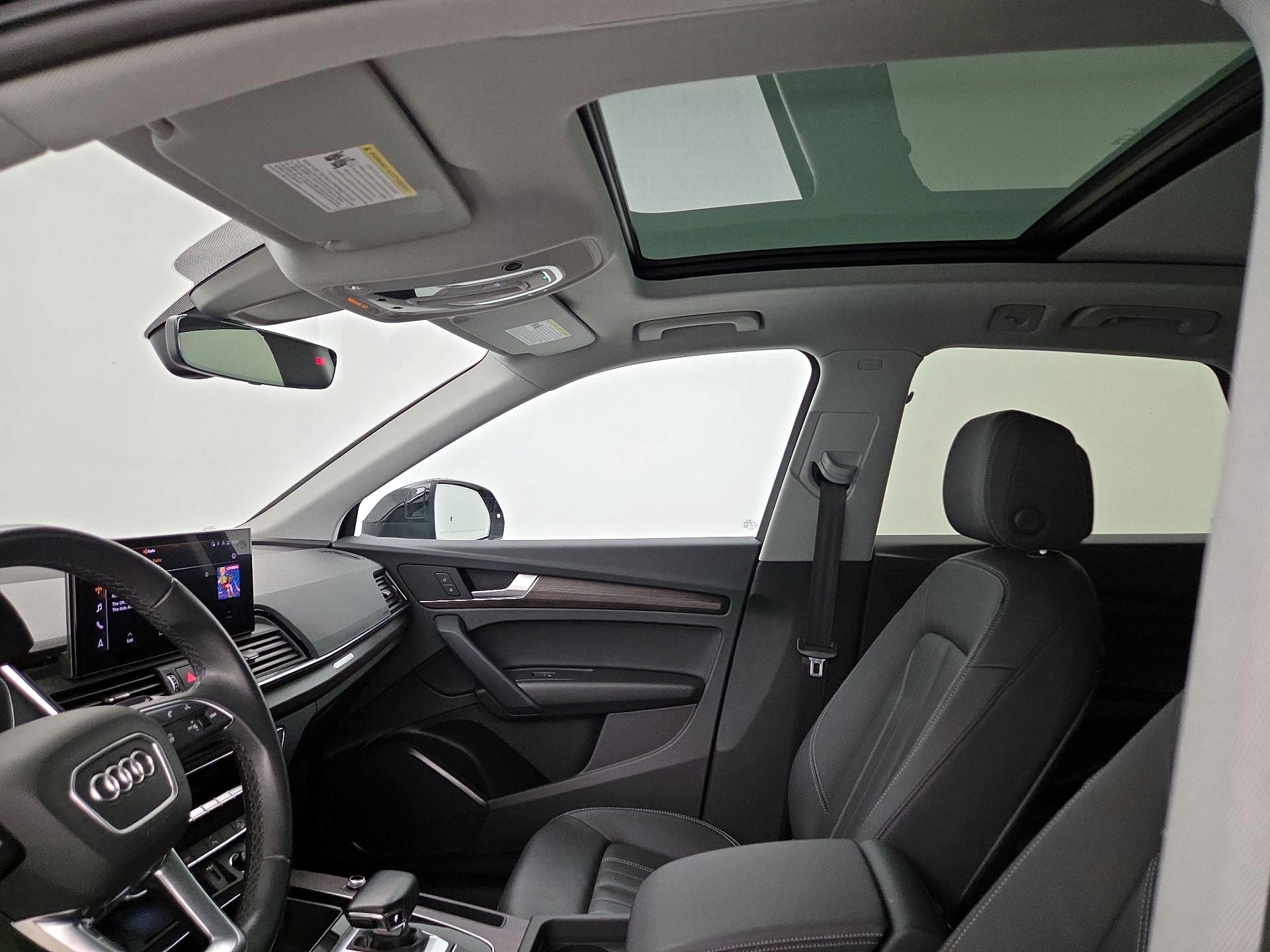 Thumbnail: 2023 Audi Q5 - 19