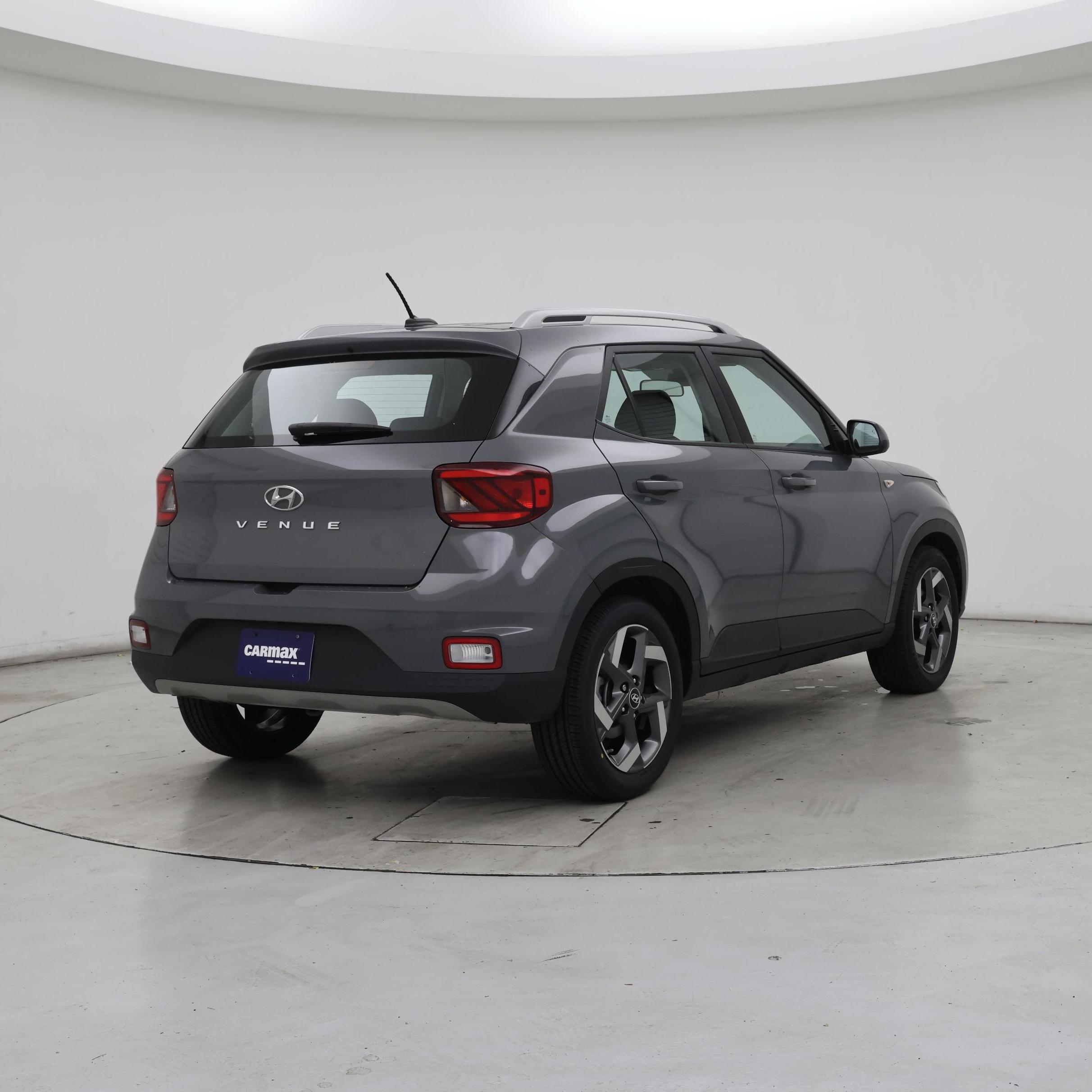 Thumbnail: 2023 Hyundai Venue - 8