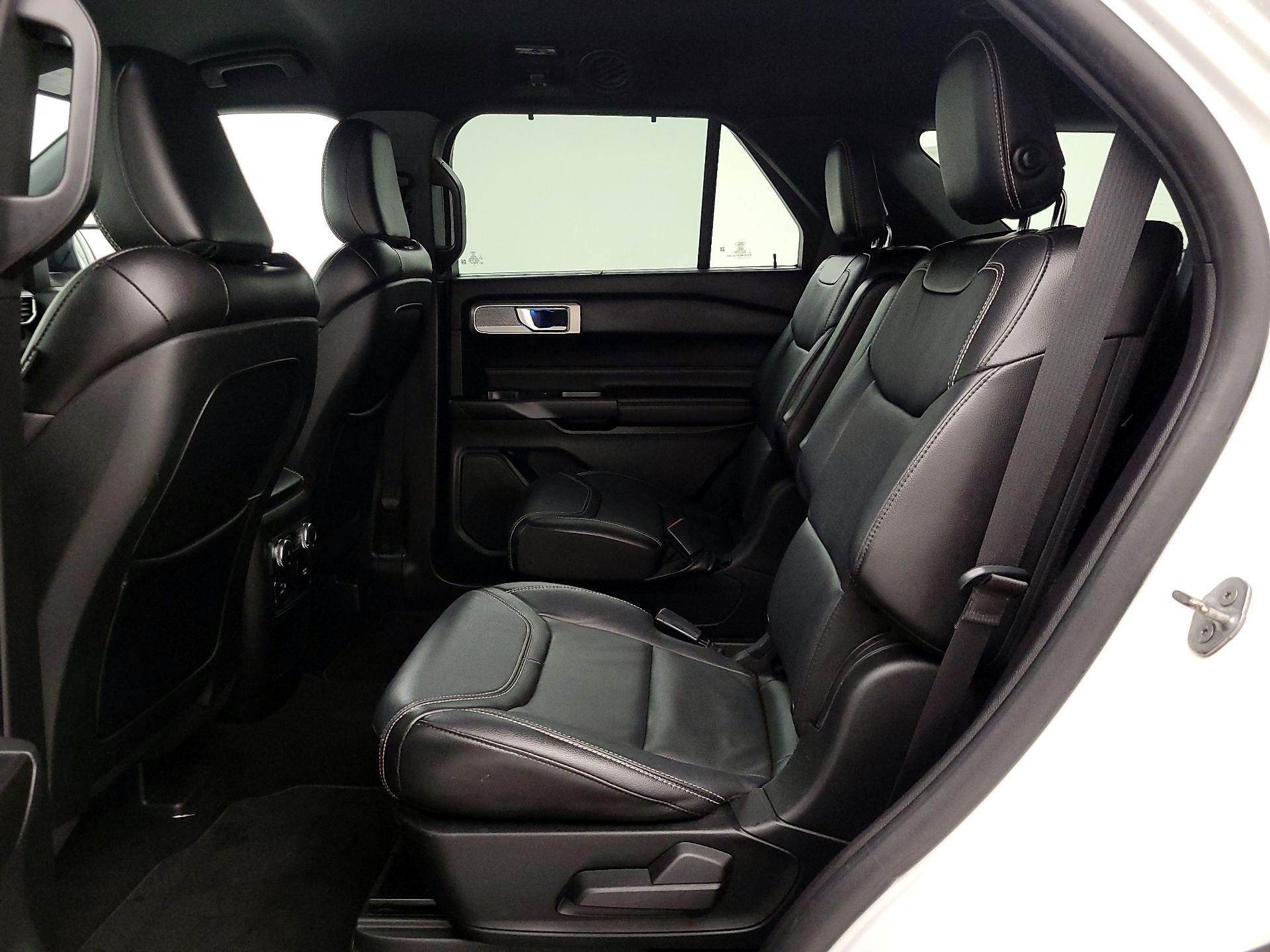 Thumbnail: 2020 Ford Explorer - 20