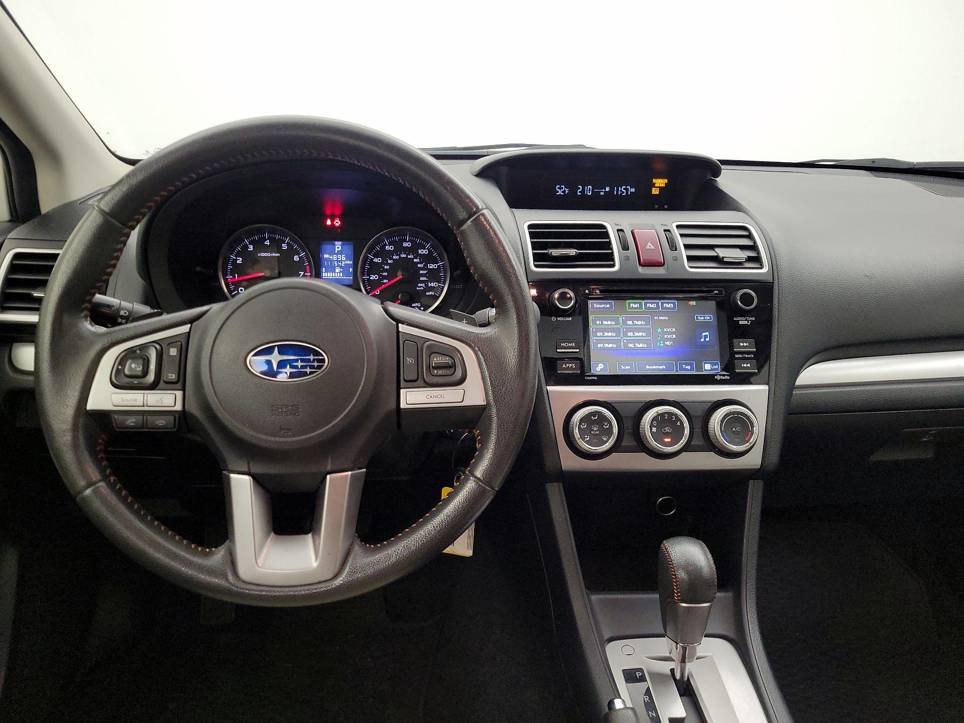 Thumbnail: 2017 Subaru Crosstrek - 10