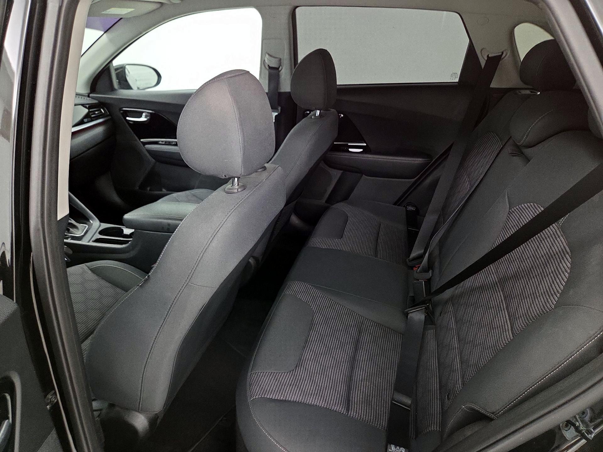 Thumbnail: 2022 Kia Niro - 19