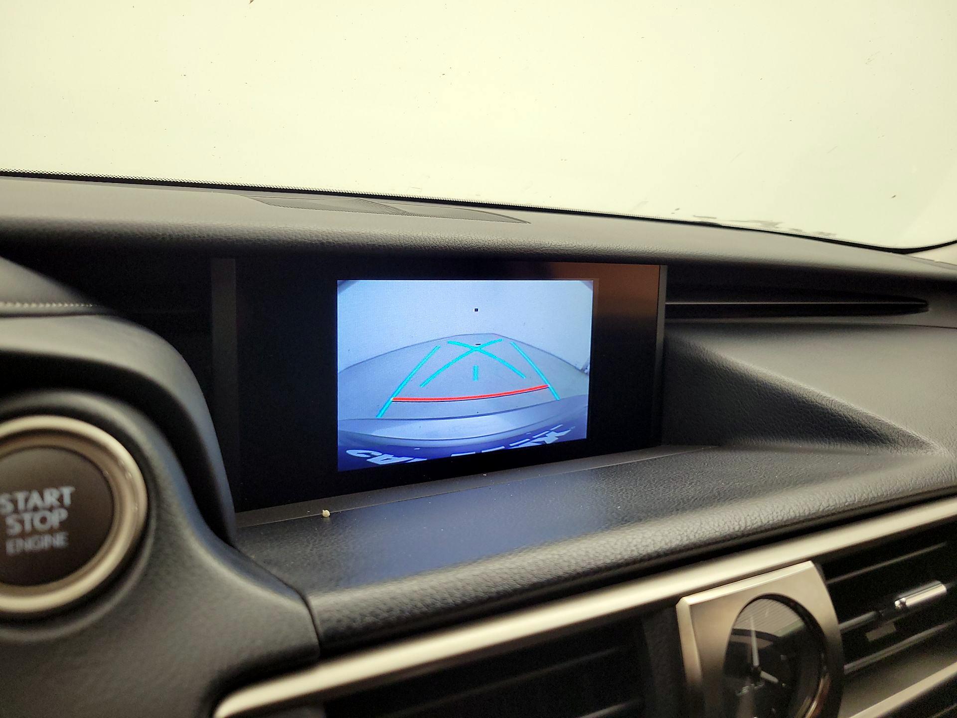 Thumbnail: 2018 Lexus IS - 14