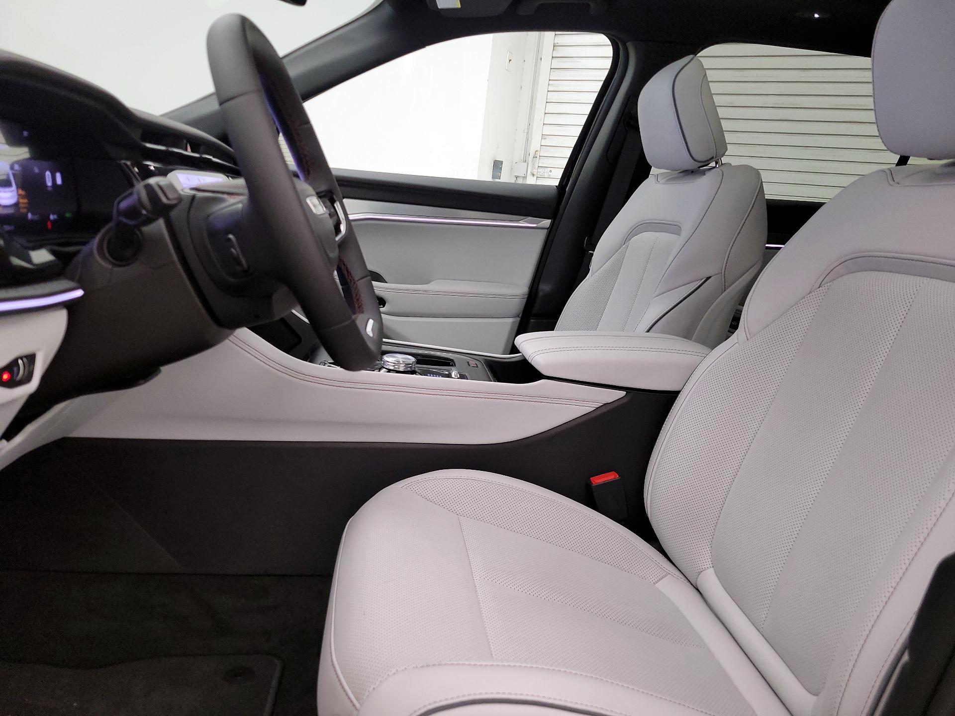 Thumbnail: 2025 Jeep Wagoneer S - 11