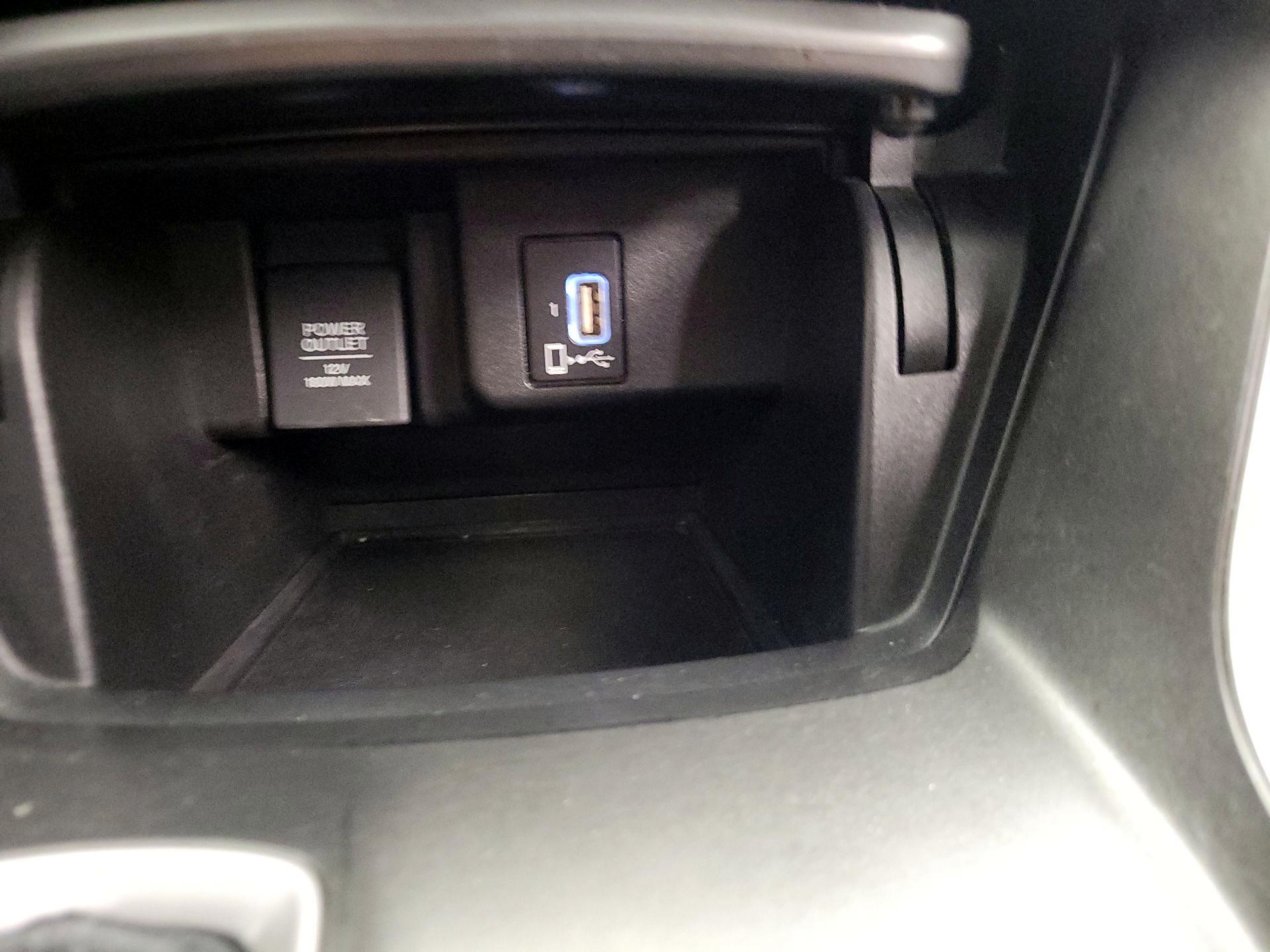 Thumbnail: 2018 Honda Accord - 18