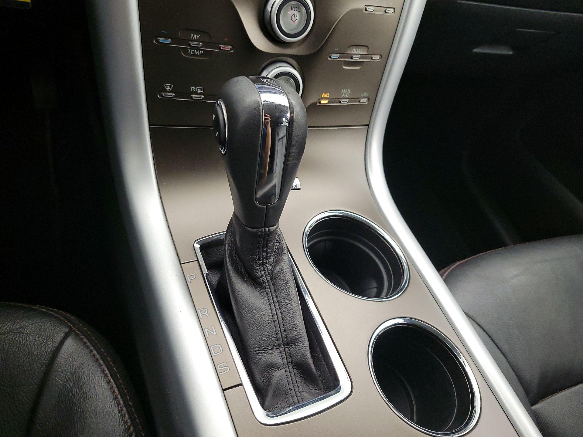 Thumbnail: 2014 Ford Edge - 18