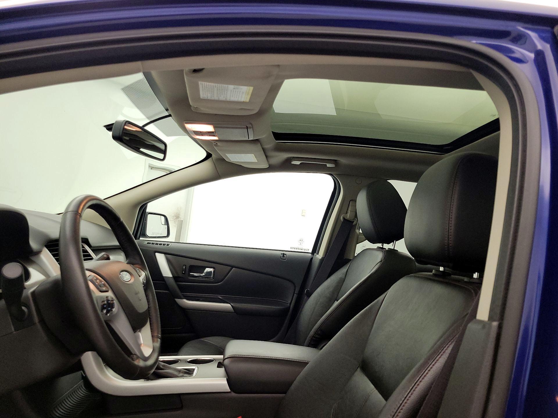 Thumbnail: 2014 Ford Edge - 20