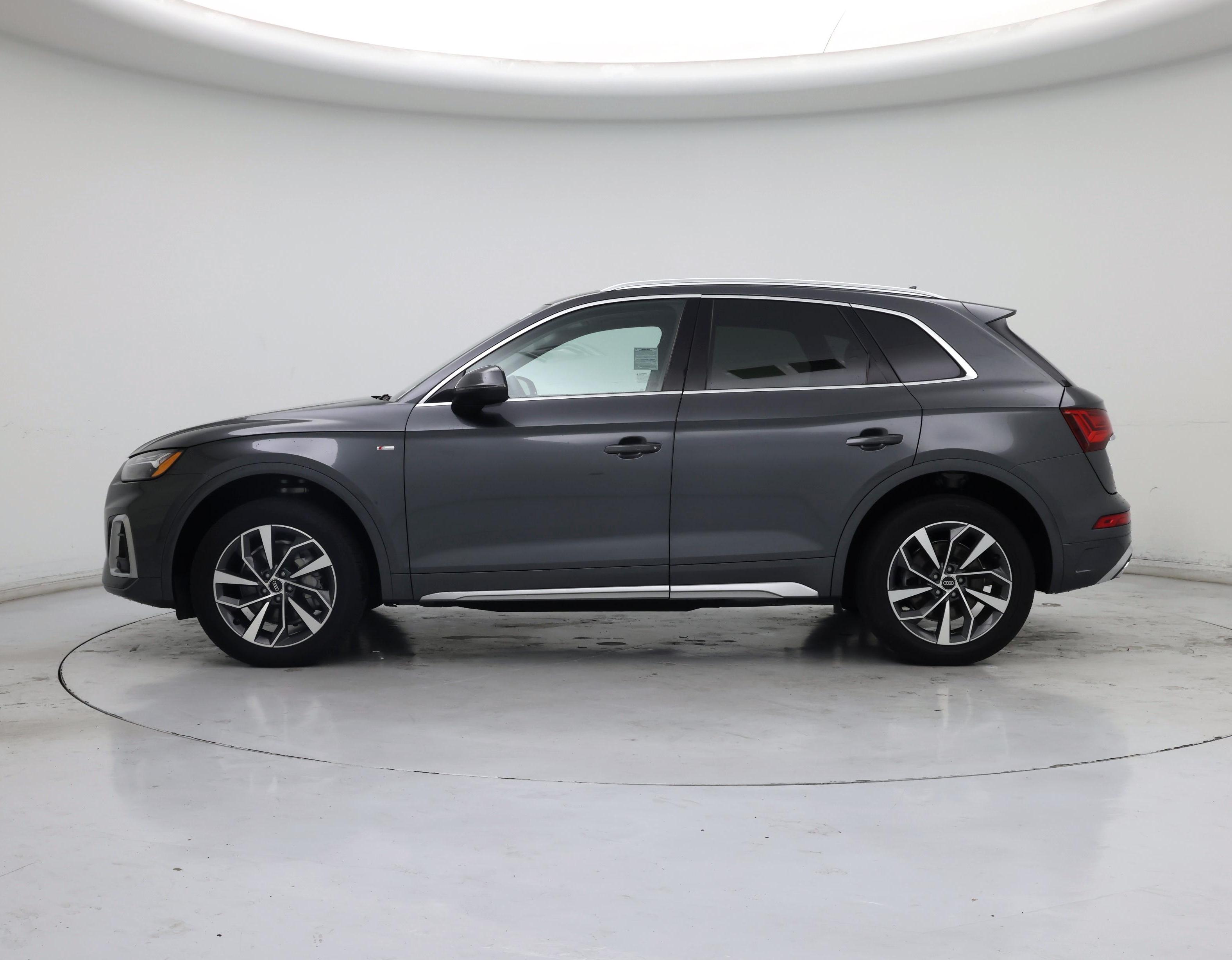 Thumbnail: 2023 Audi Q5 - 3