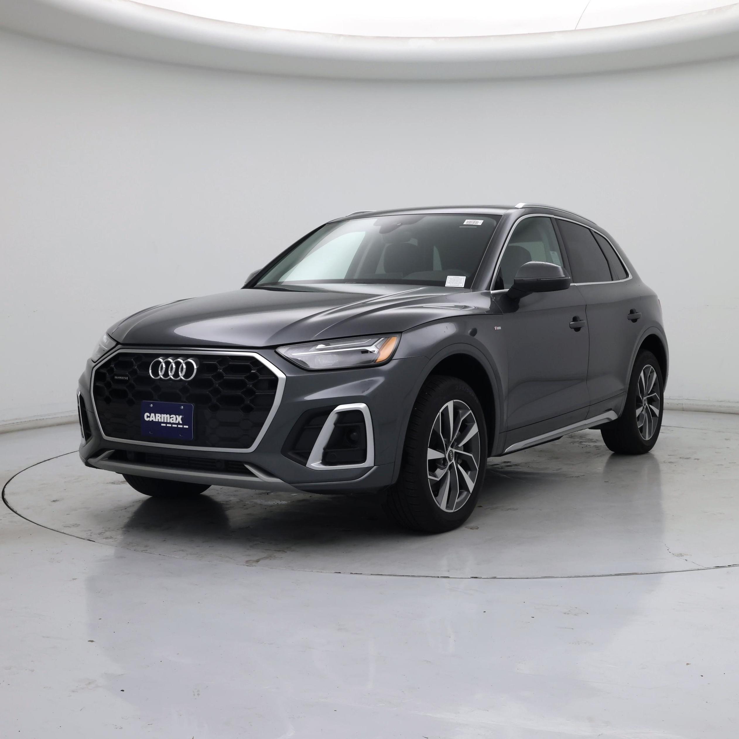 Thumbnail: 2023 Audi Q5 - 4