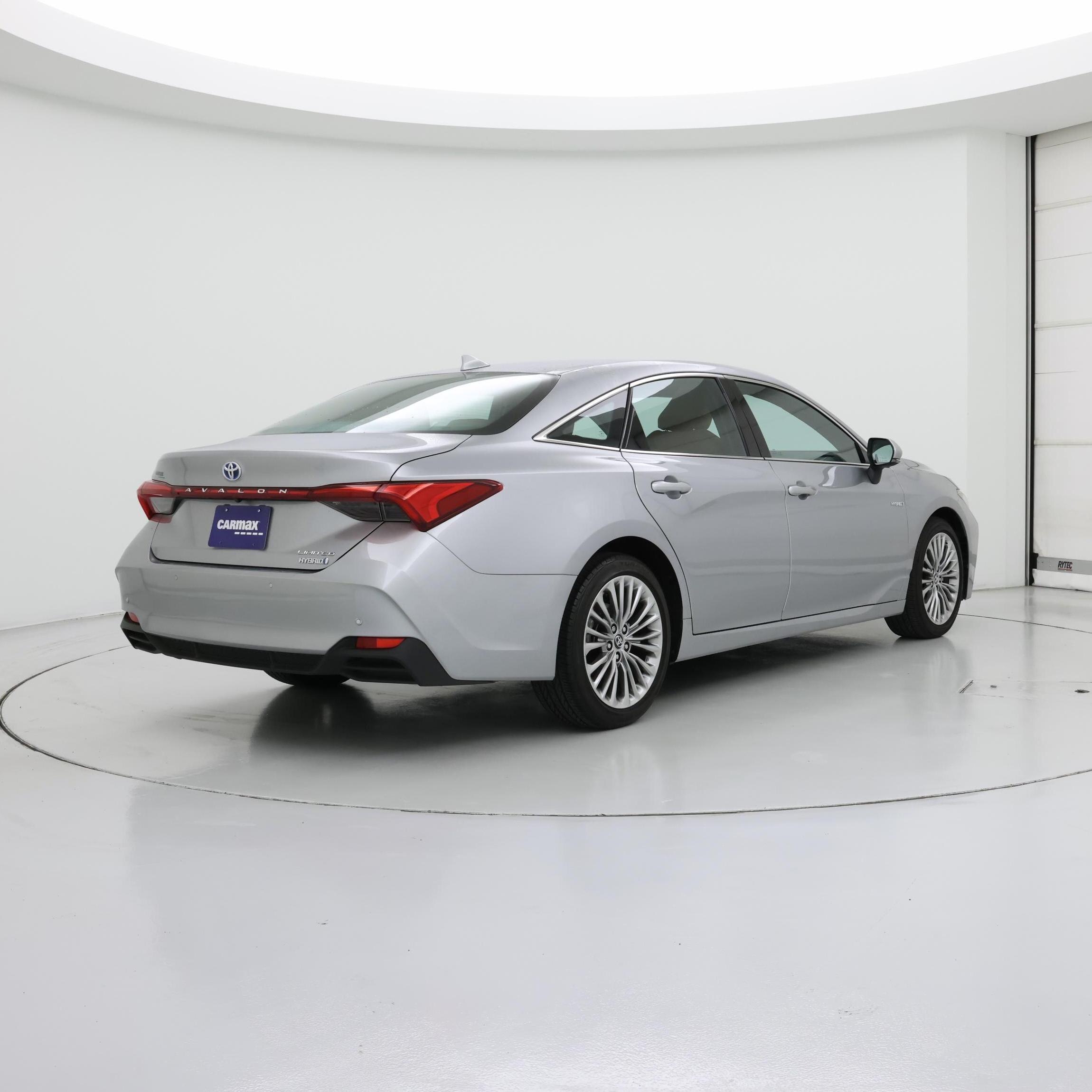 Thumbnail: 2019 Toyota Avalon - 8