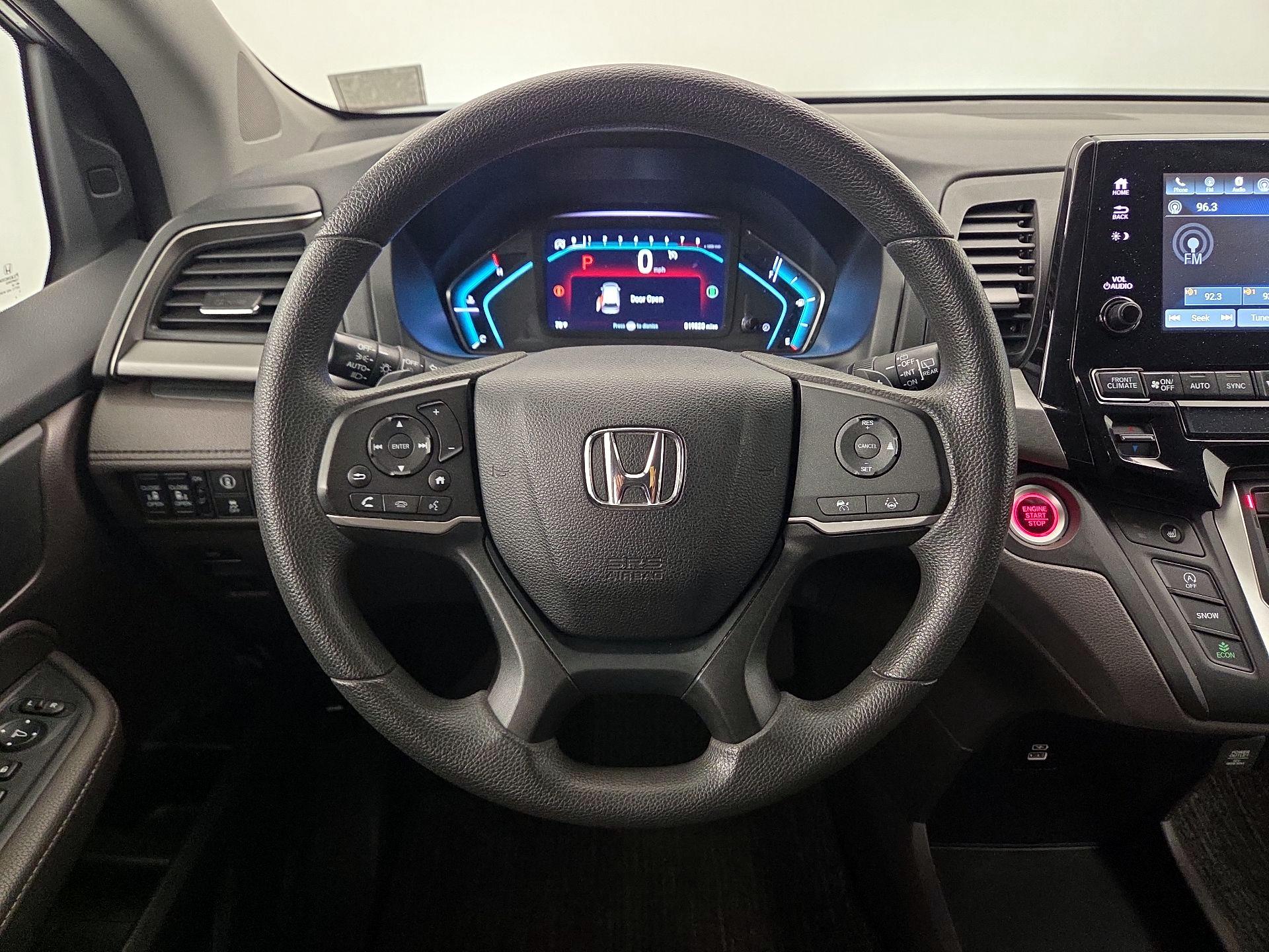 Thumbnail: 2022 Honda Odyssey - 10