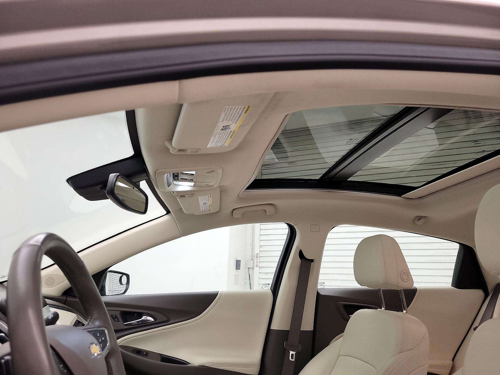 Thumbnail: 2024 Chevrolet Malibu - 19