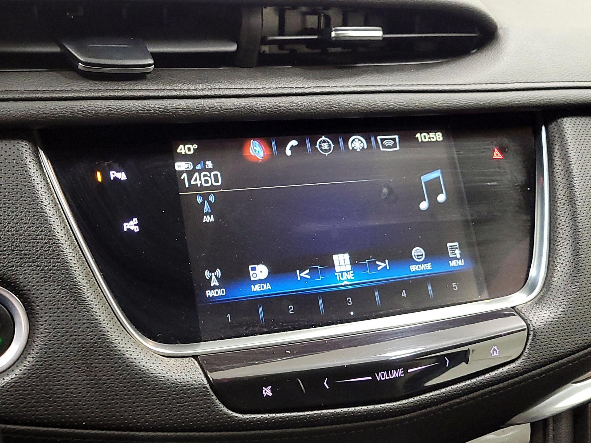 Thumbnail: 2019 Cadillac XT5 - 16