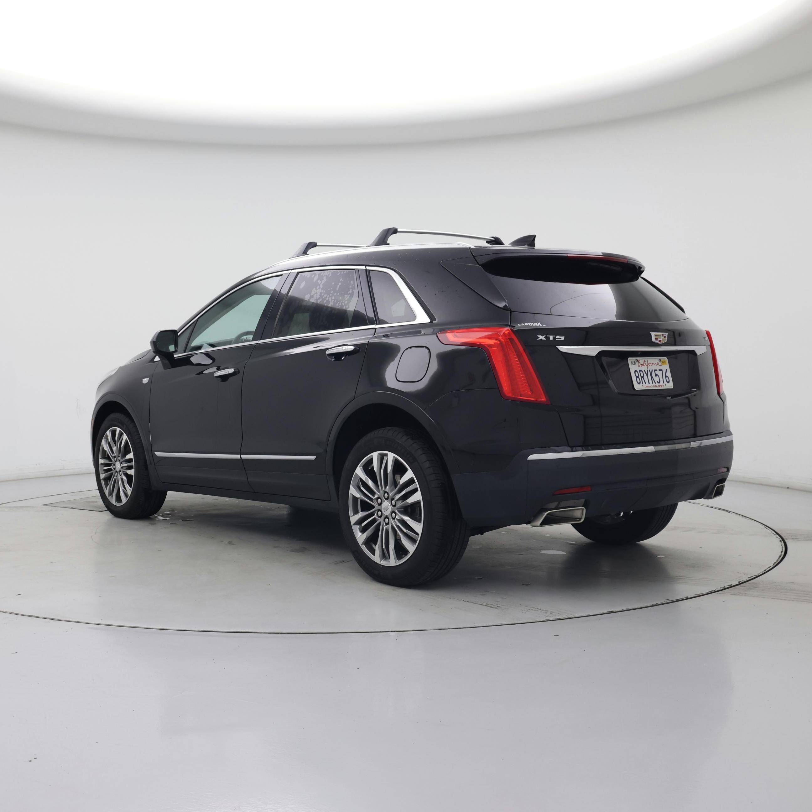 Thumbnail: 2019 Cadillac XT5 - 2