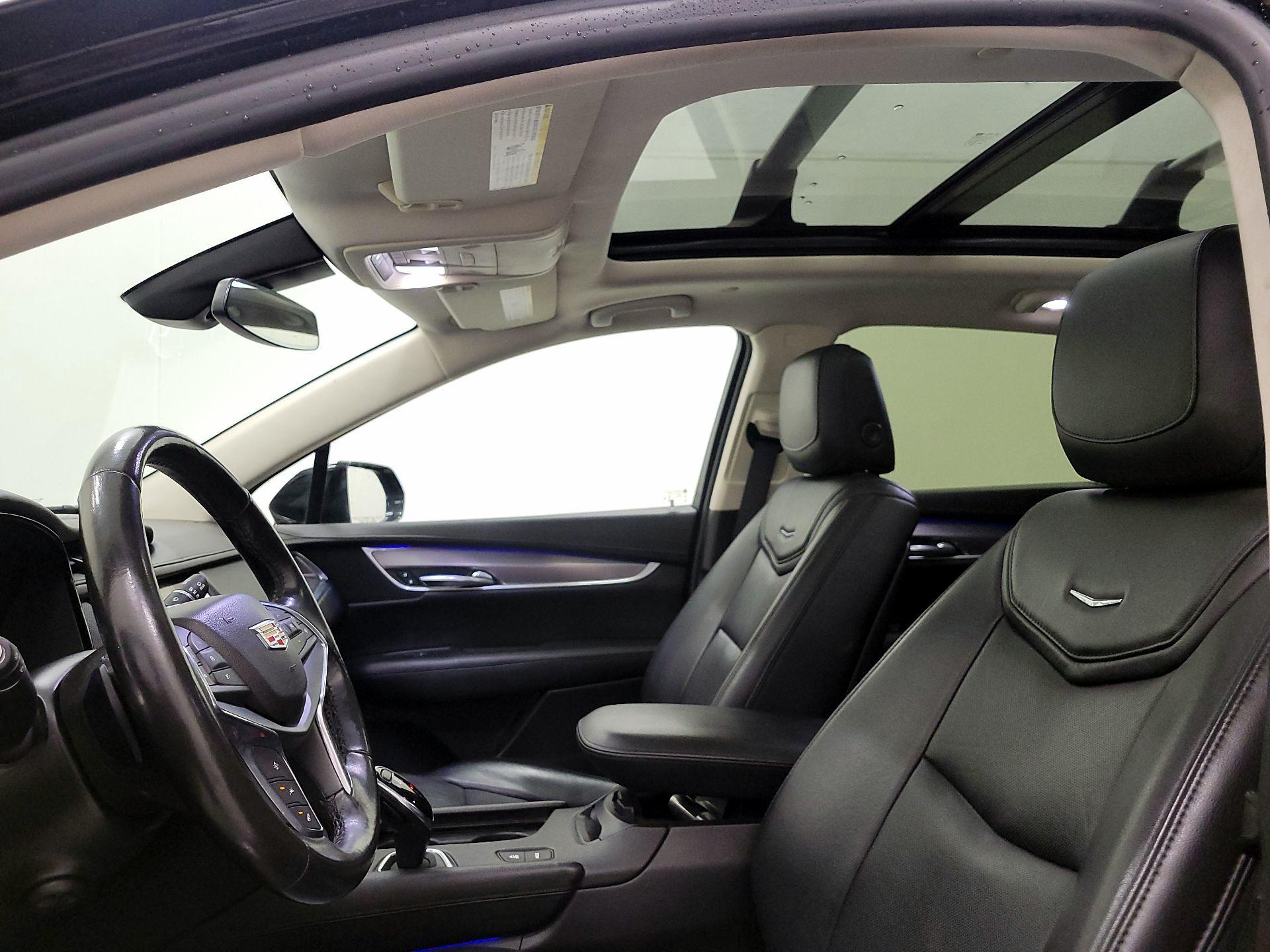 Thumbnail: 2019 Cadillac XT5 - 19