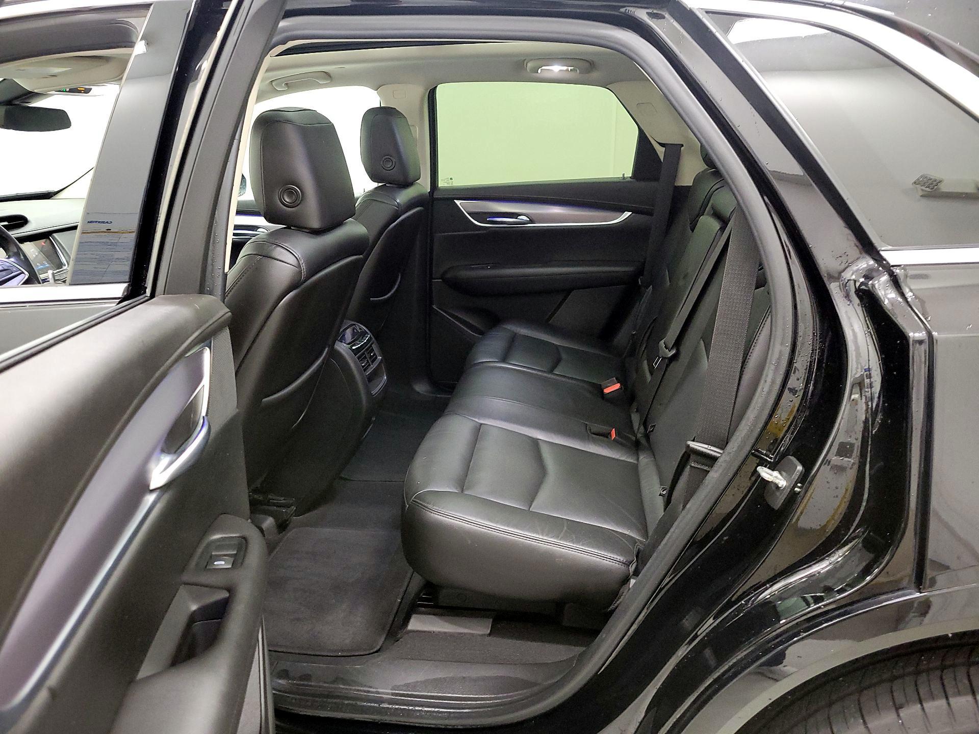 Thumbnail: 2019 Cadillac XT5 - 20