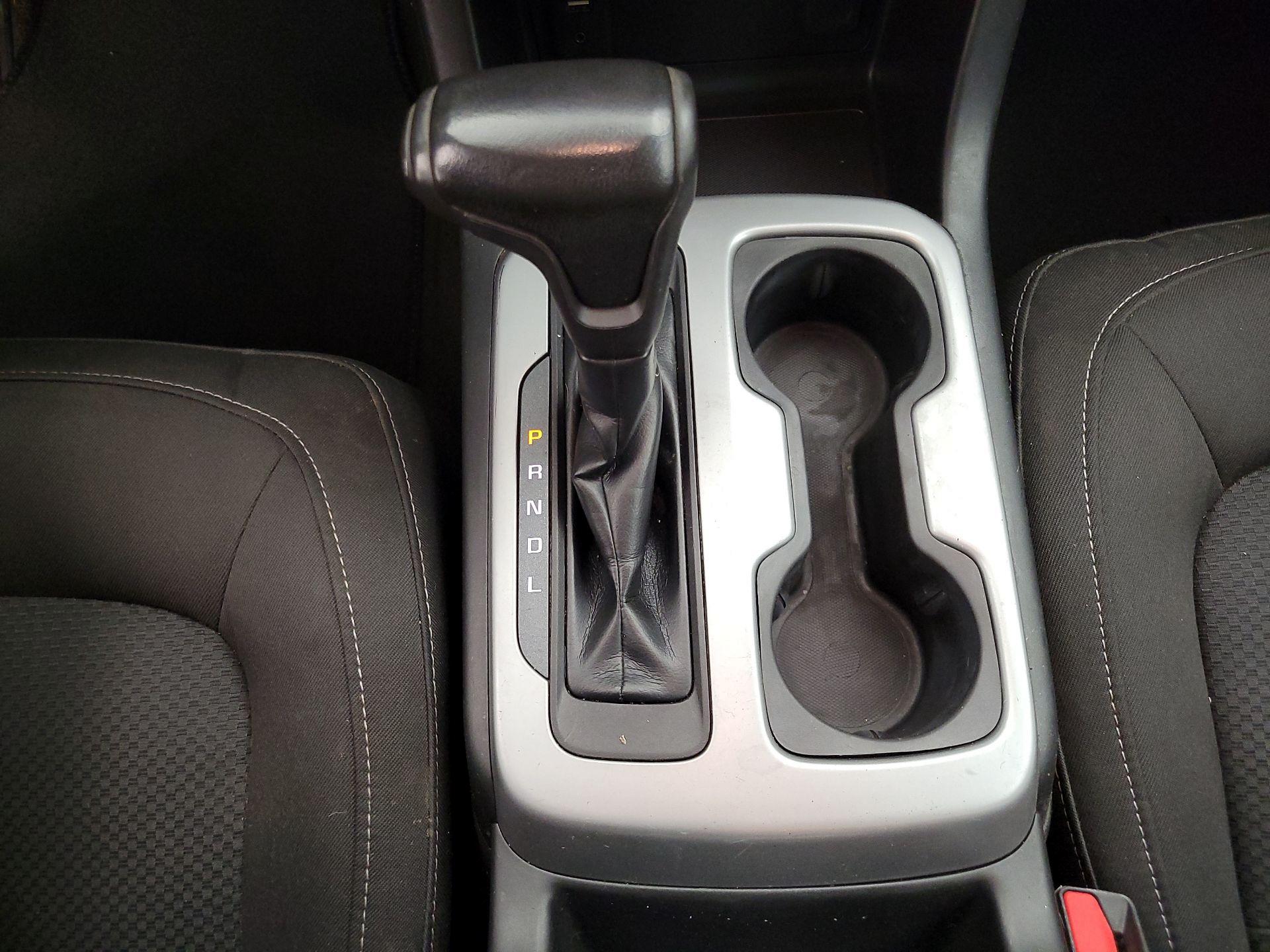 Thumbnail: 2018 Chevrolet Colorado - 17