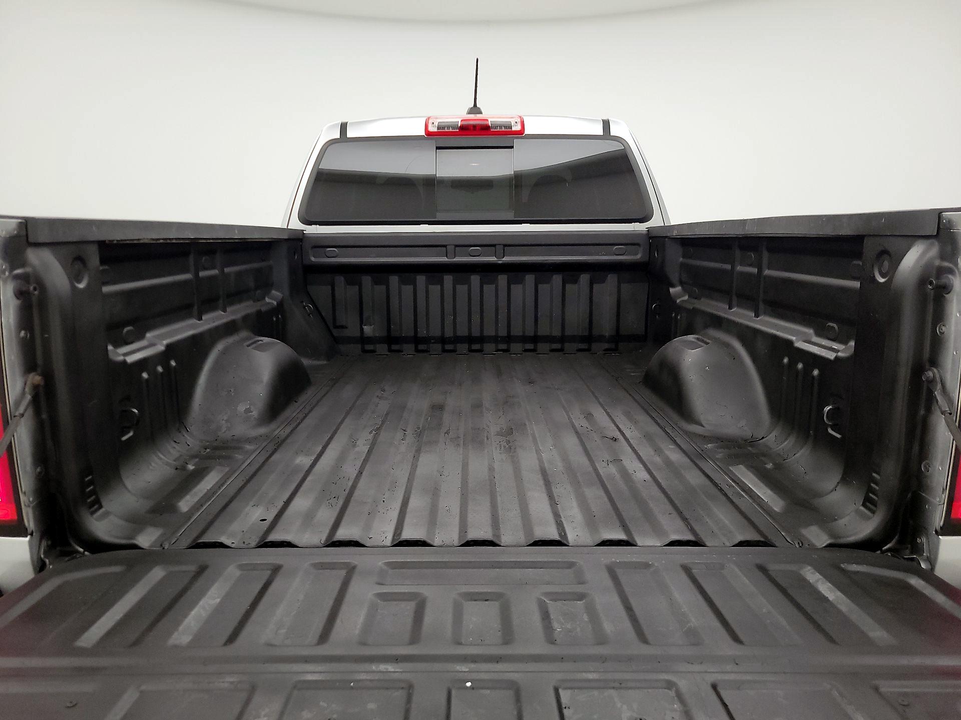 Thumbnail: 2018 Chevrolet Colorado - 20