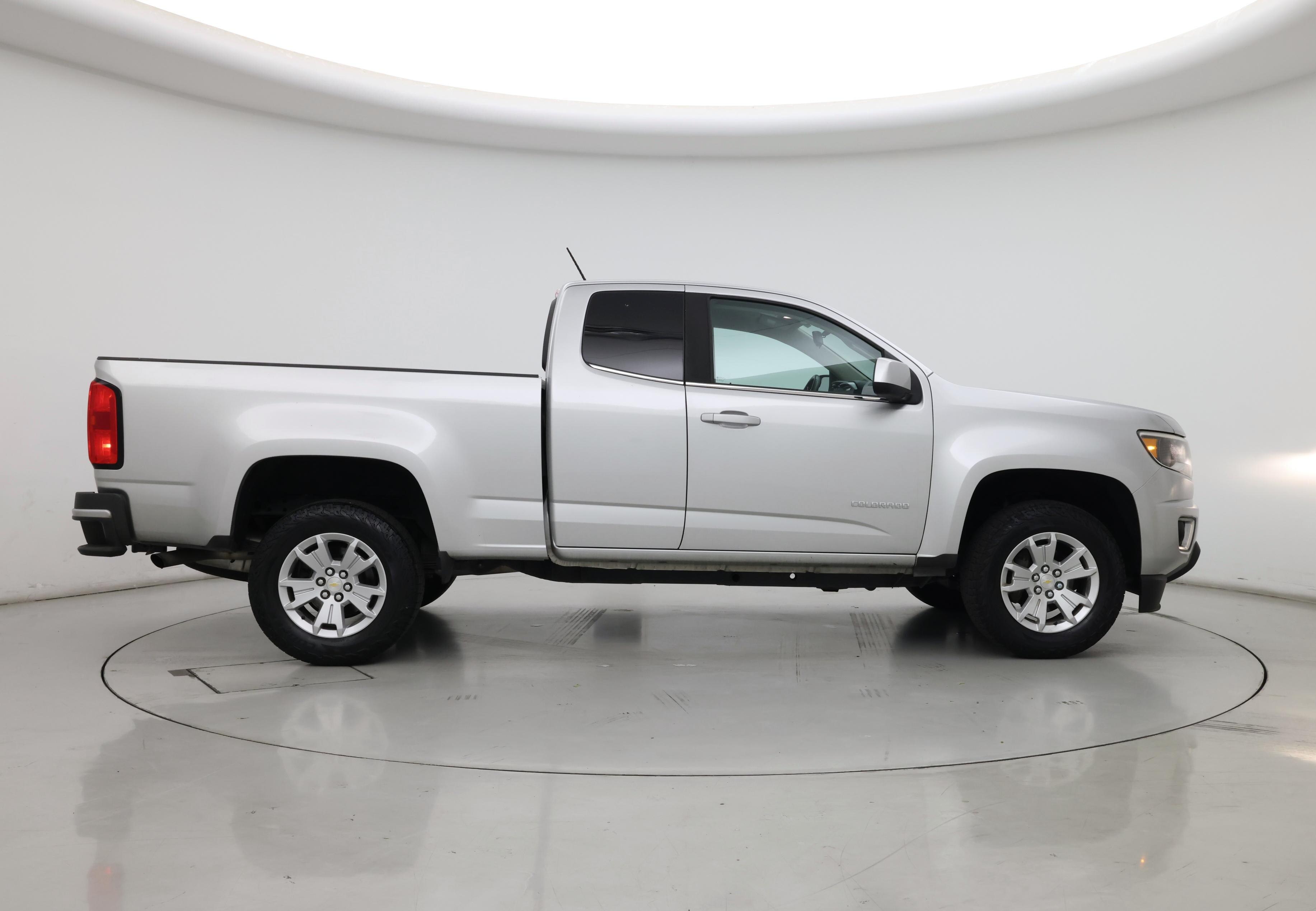 Thumbnail: 2018 Chevrolet Colorado - 7