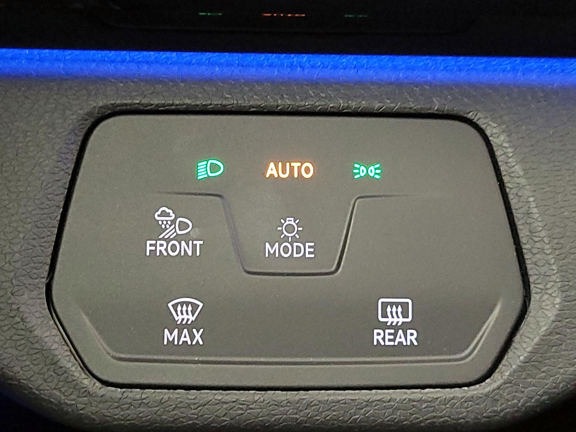 Thumbnail: 2022 Volkswagen ID.4 - 13