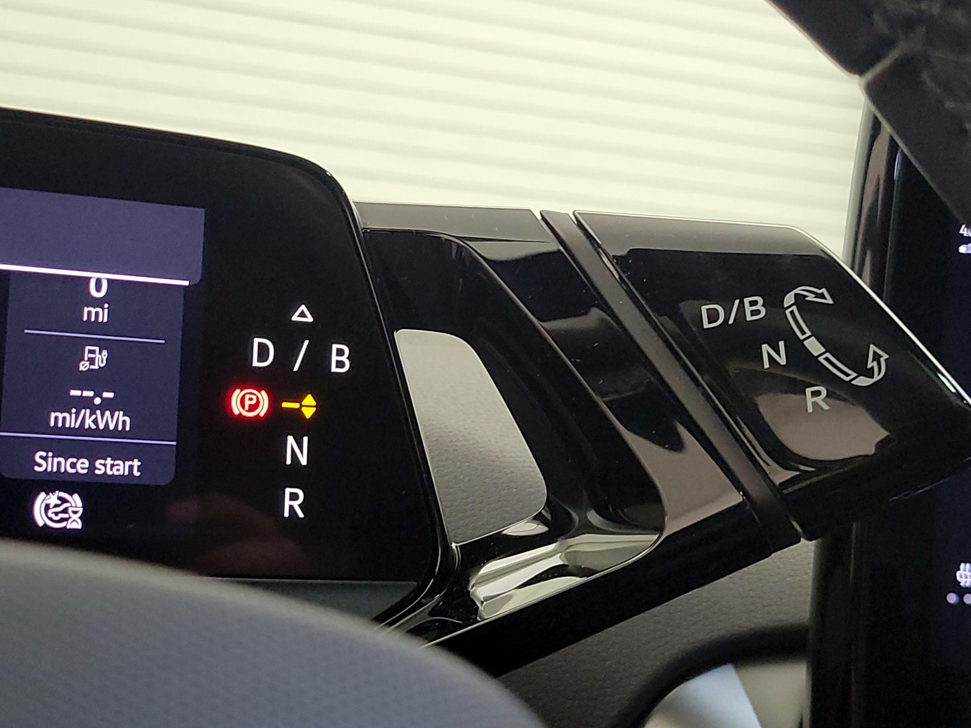 Thumbnail: 2022 Volkswagen ID.4 - 18