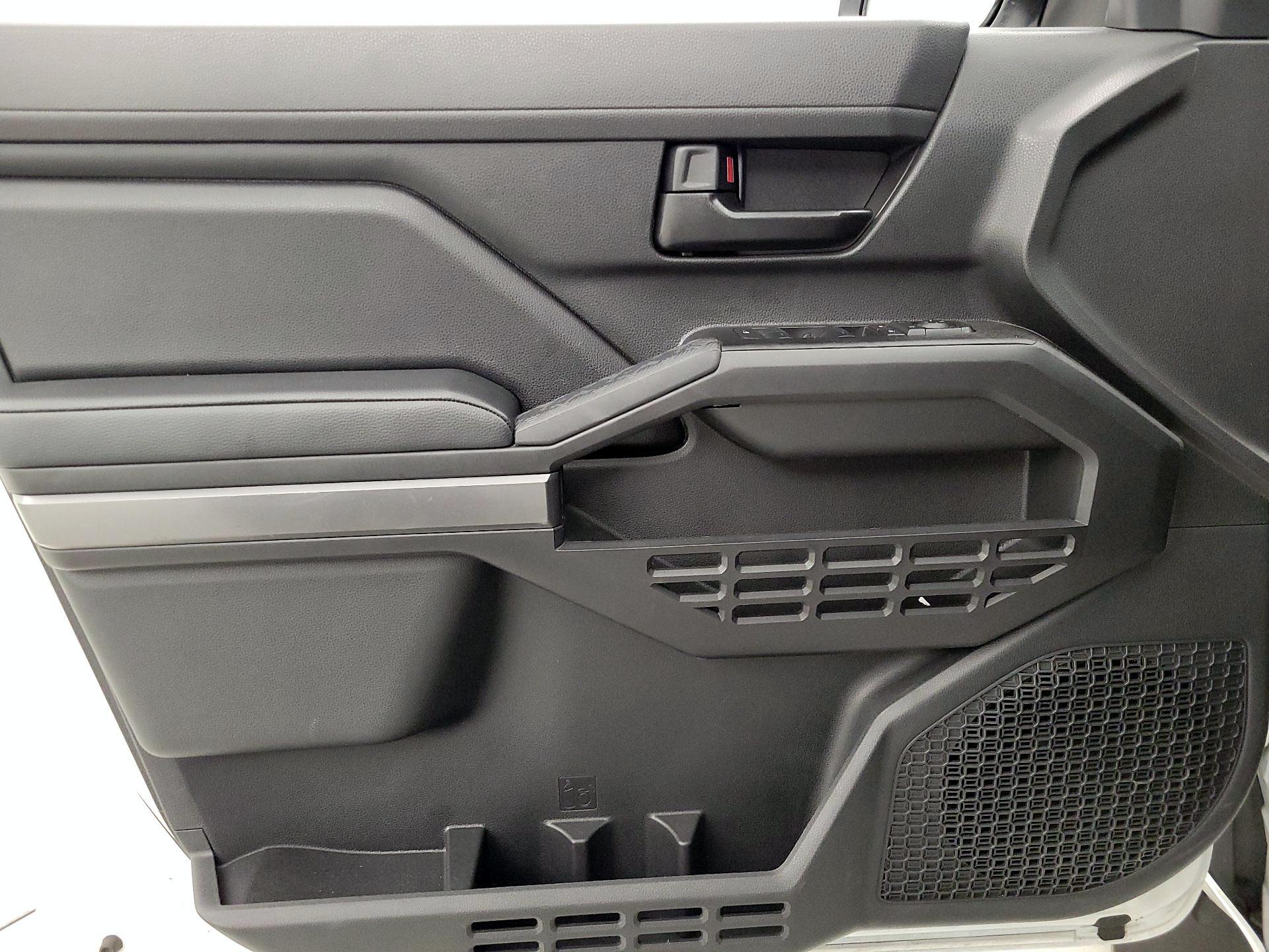 Thumbnail: 2025 Toyota Tacoma - 12