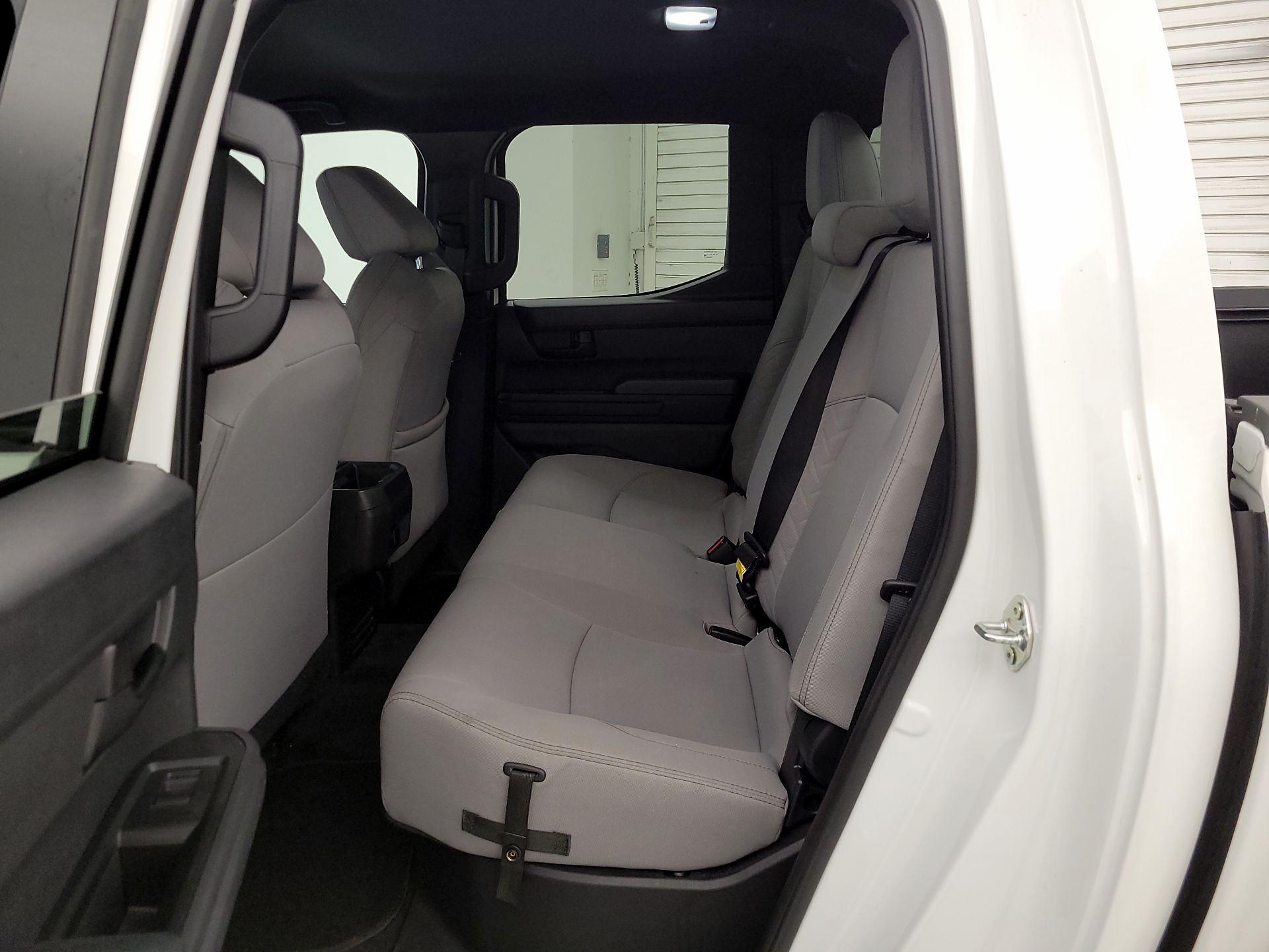 Thumbnail: 2025 Toyota Tacoma - 19