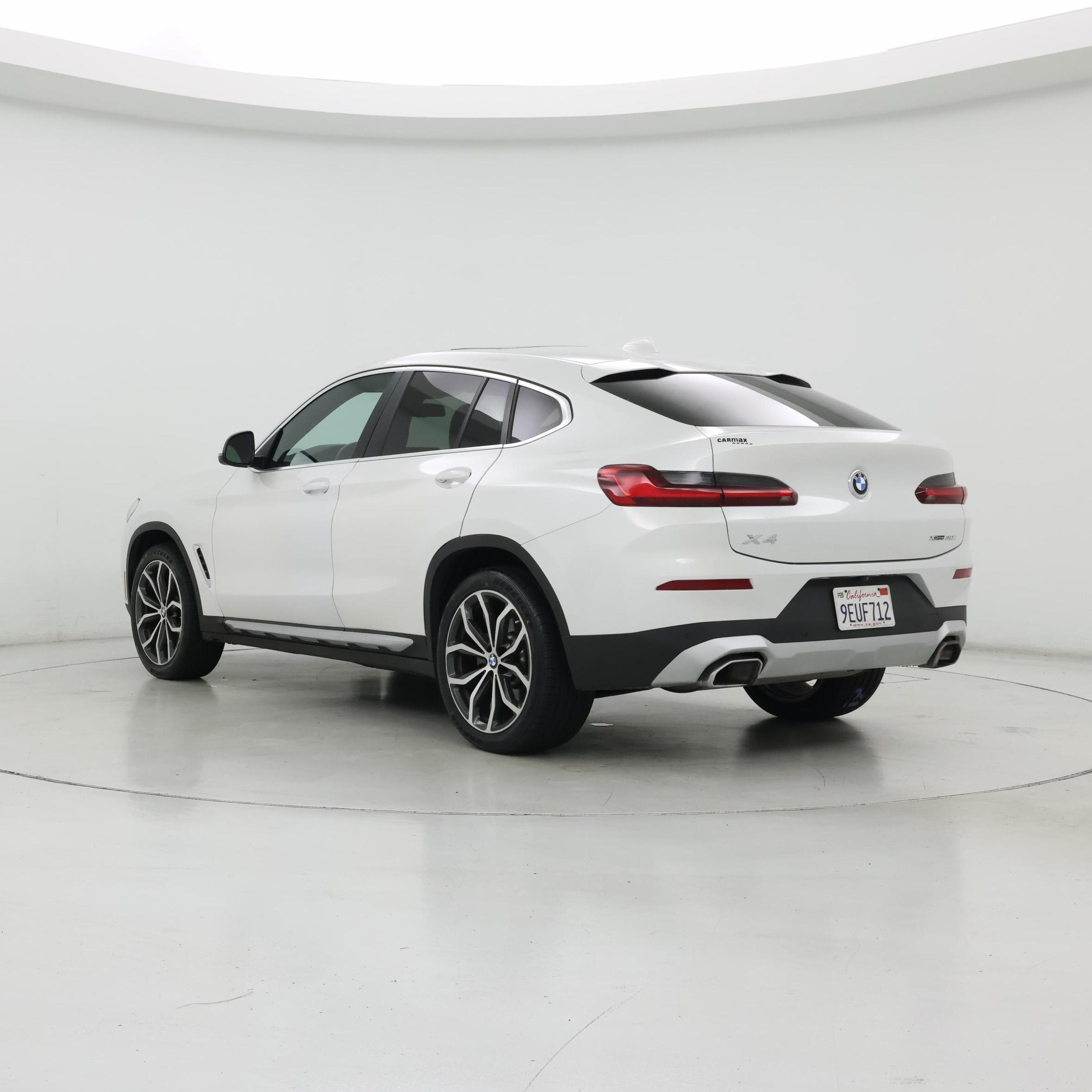 Thumbnail: 2023 BMW X4 - 2