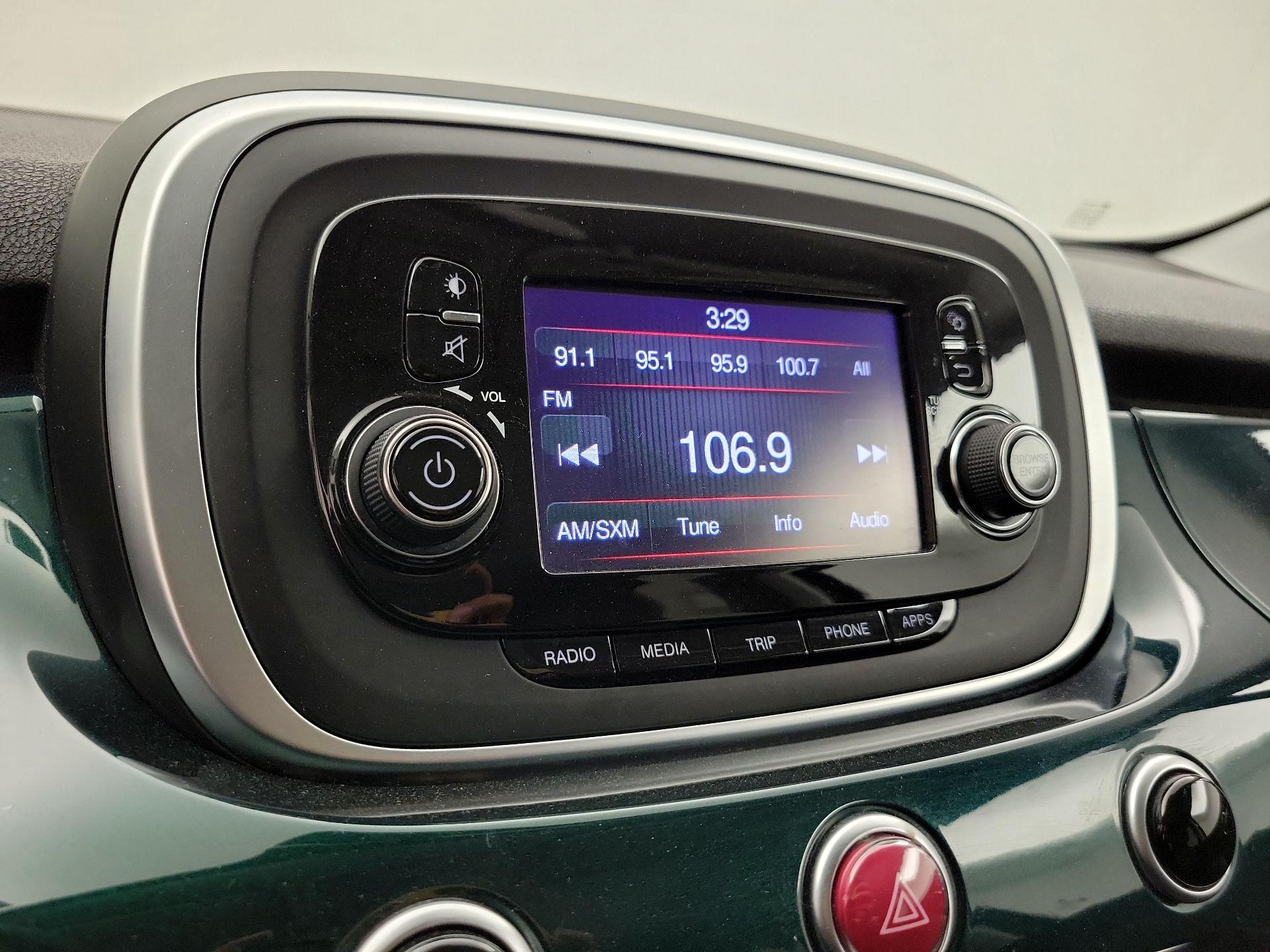 Thumbnail: 2016 Fiat 500X - 14