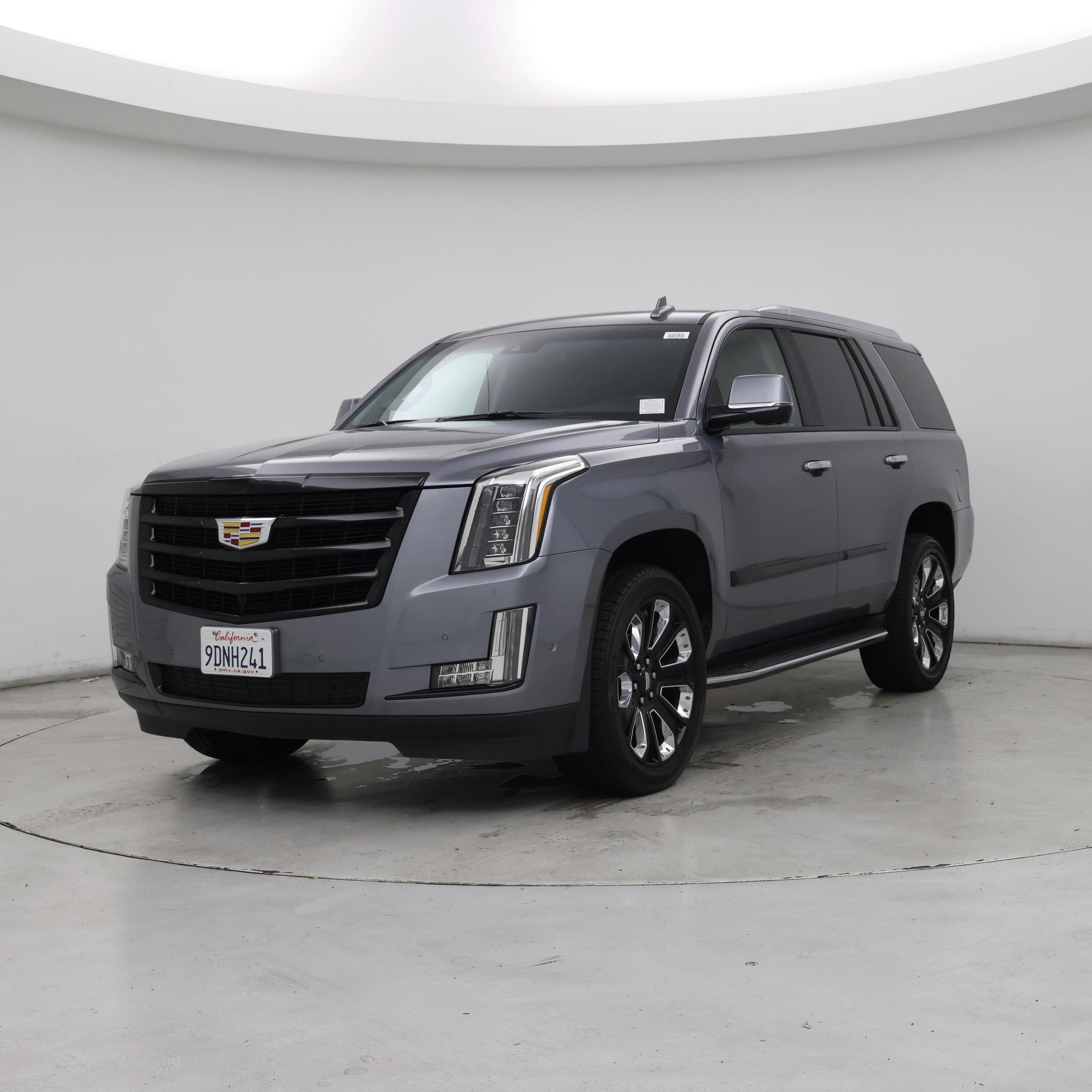 Thumbnail: 2020 Cadillac Escalade - 4