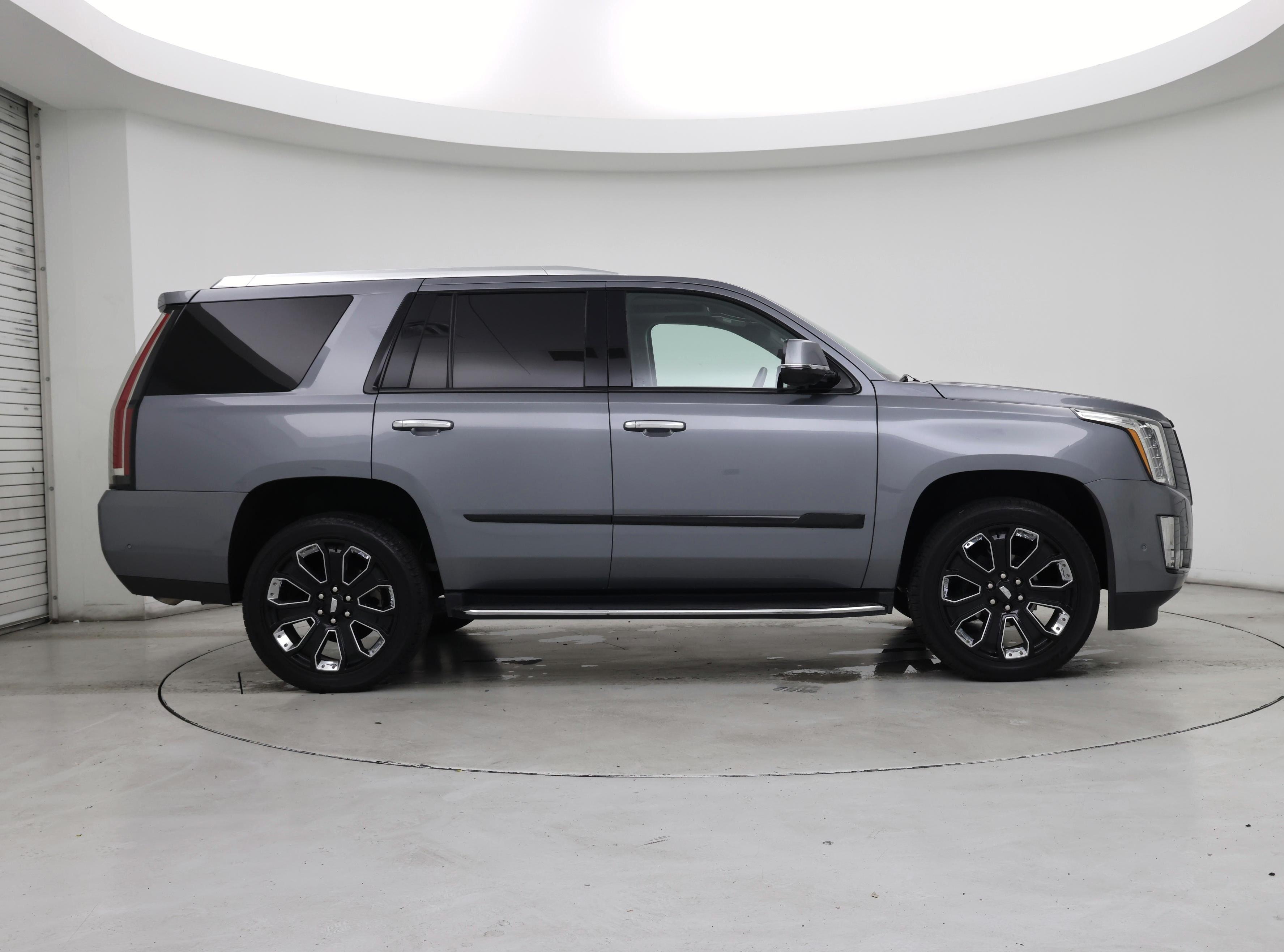 Thumbnail: 2020 Cadillac Escalade - 7