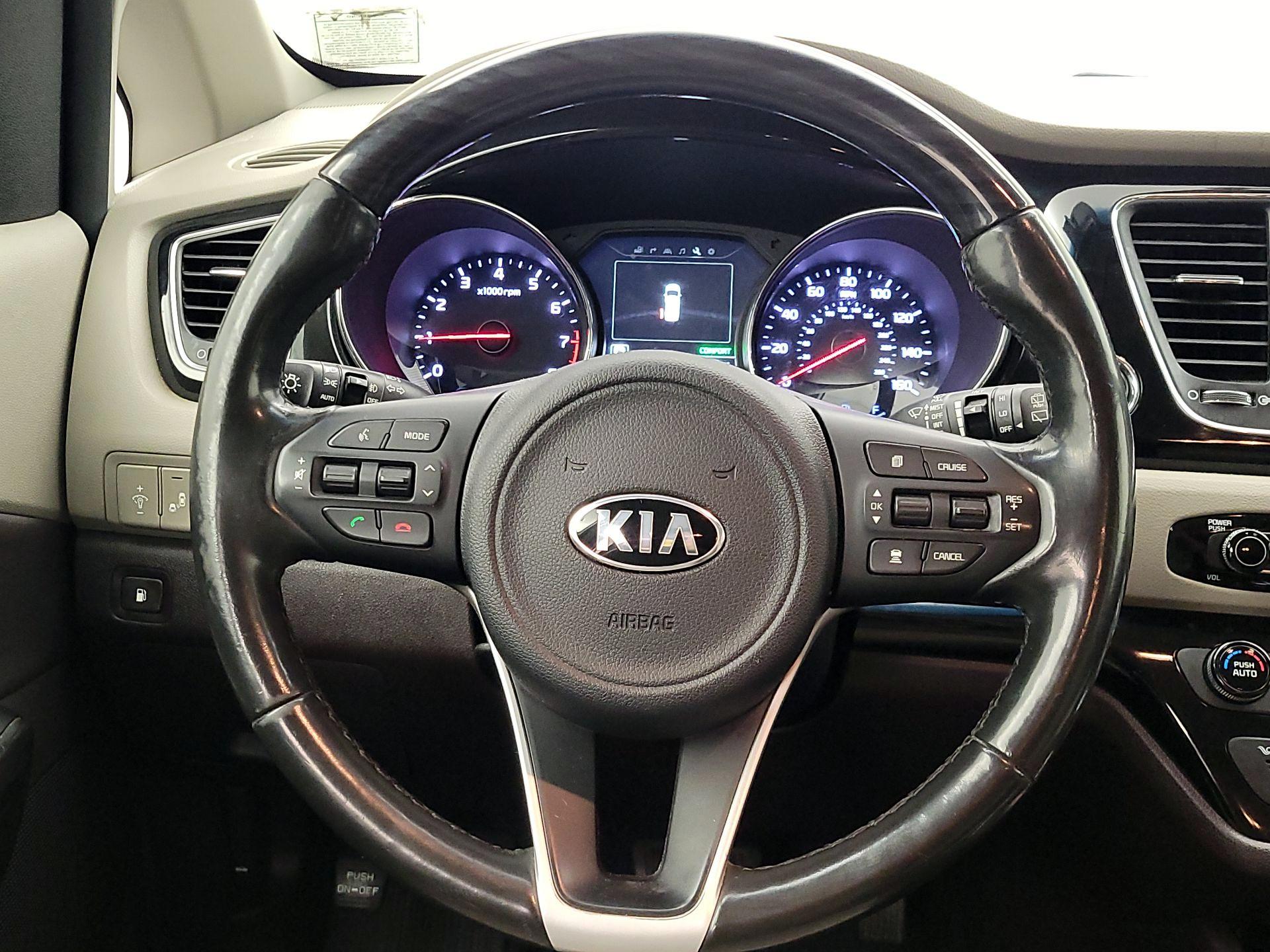 Thumbnail: 2018 Kia Sedona - 10