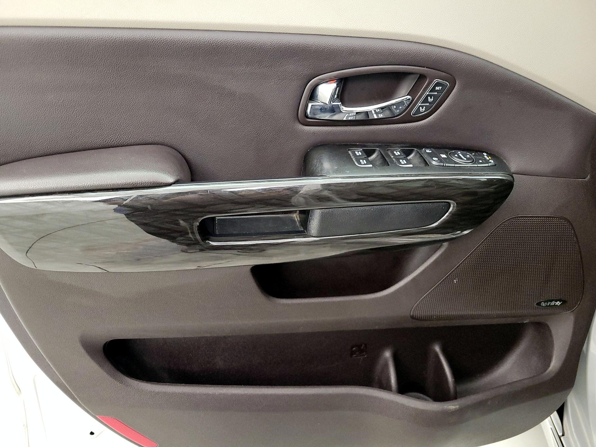 Thumbnail: 2018 Kia Sedona - 12