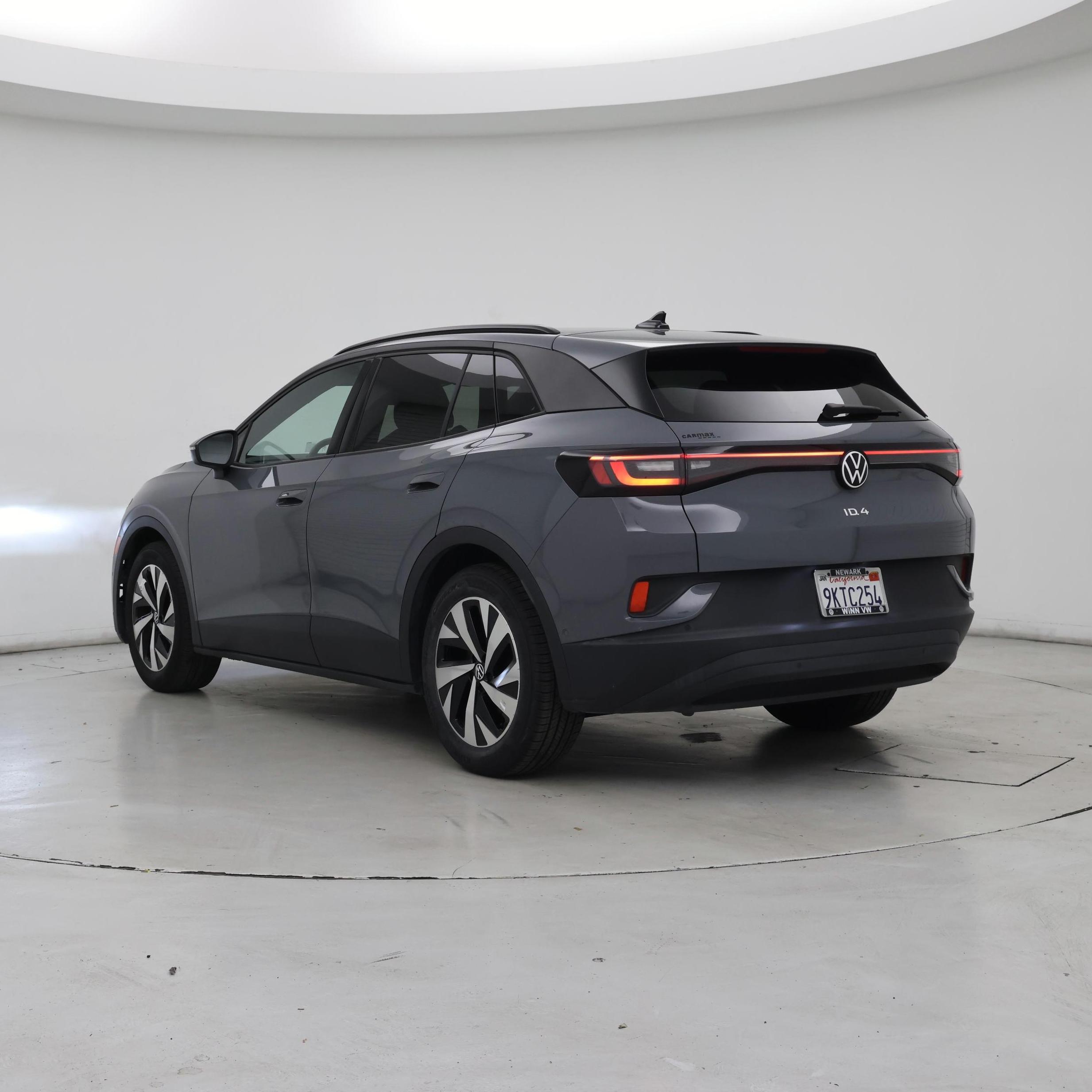 Thumbnail: 2023 Volkswagen ID.4 - 2