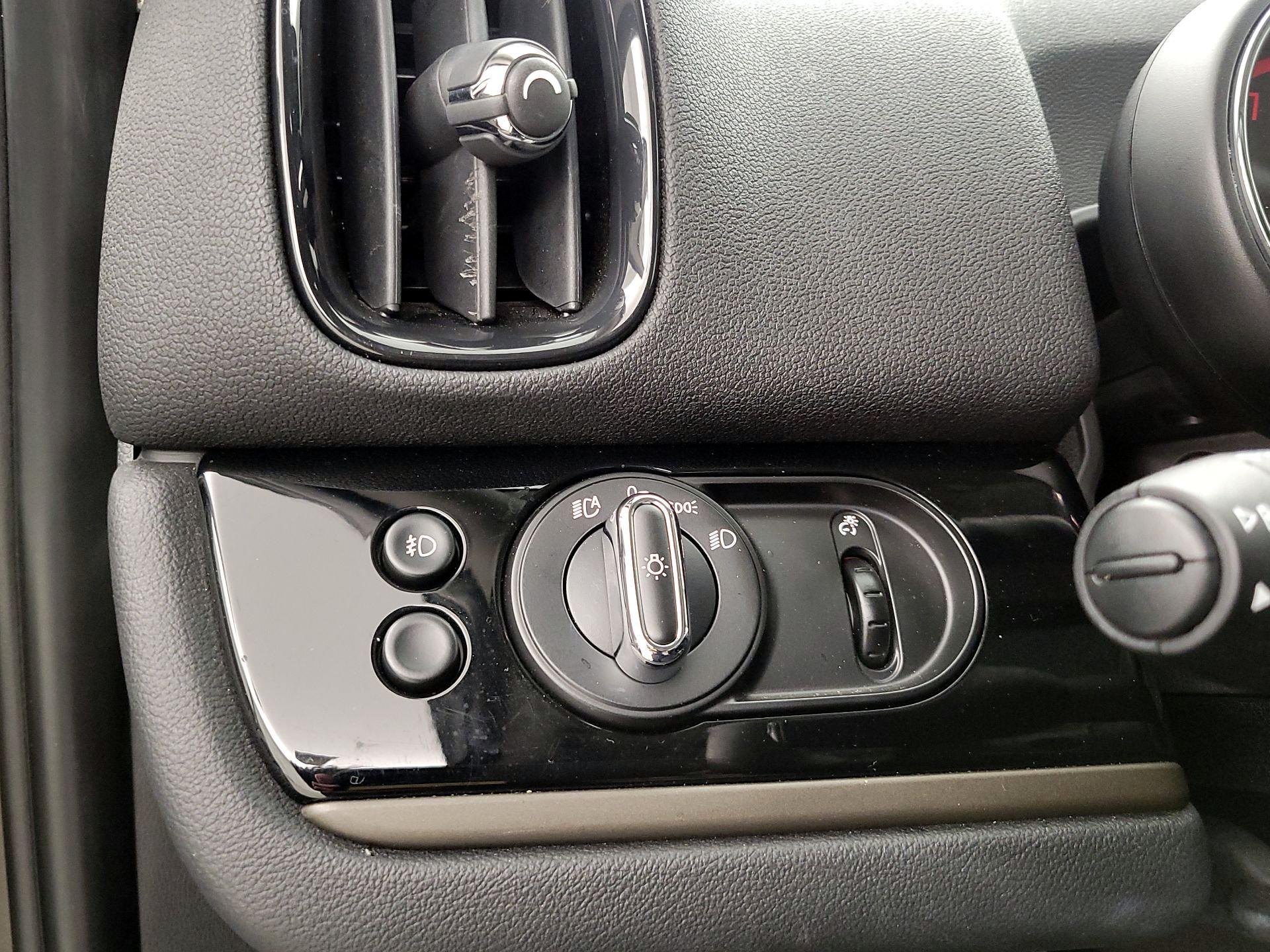 Thumbnail: 2019 MINI Cooper Countryman - 13